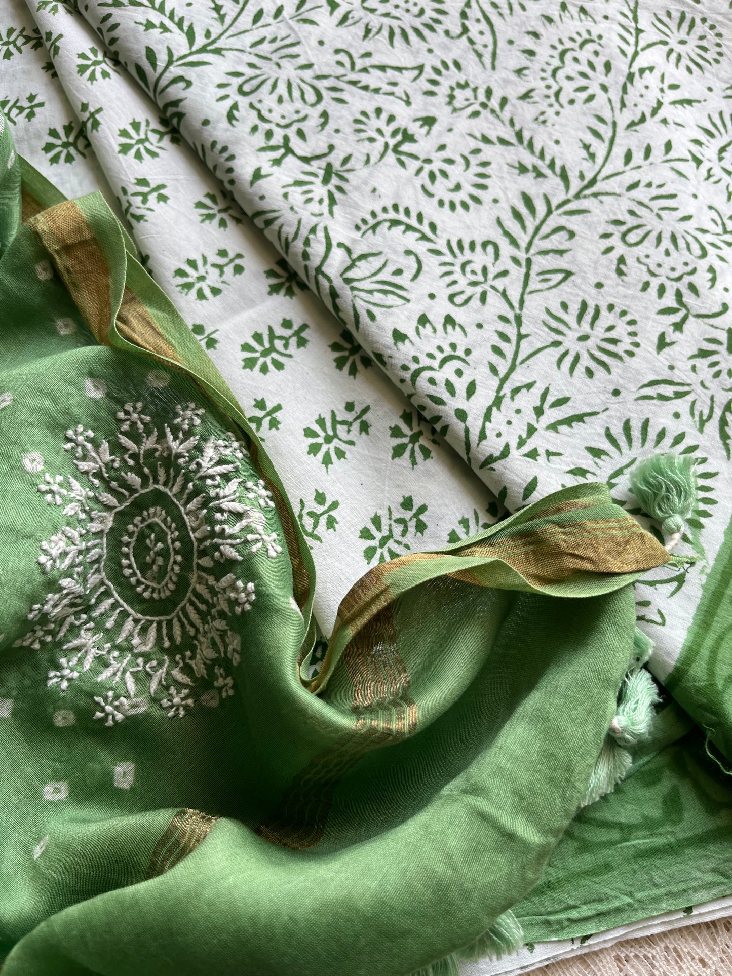 Cotton kurta bottom chikankari dupatta