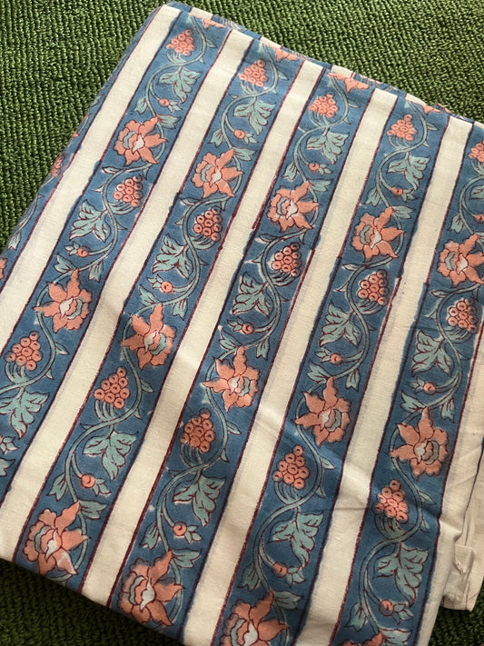 Flat 600-Cotton print