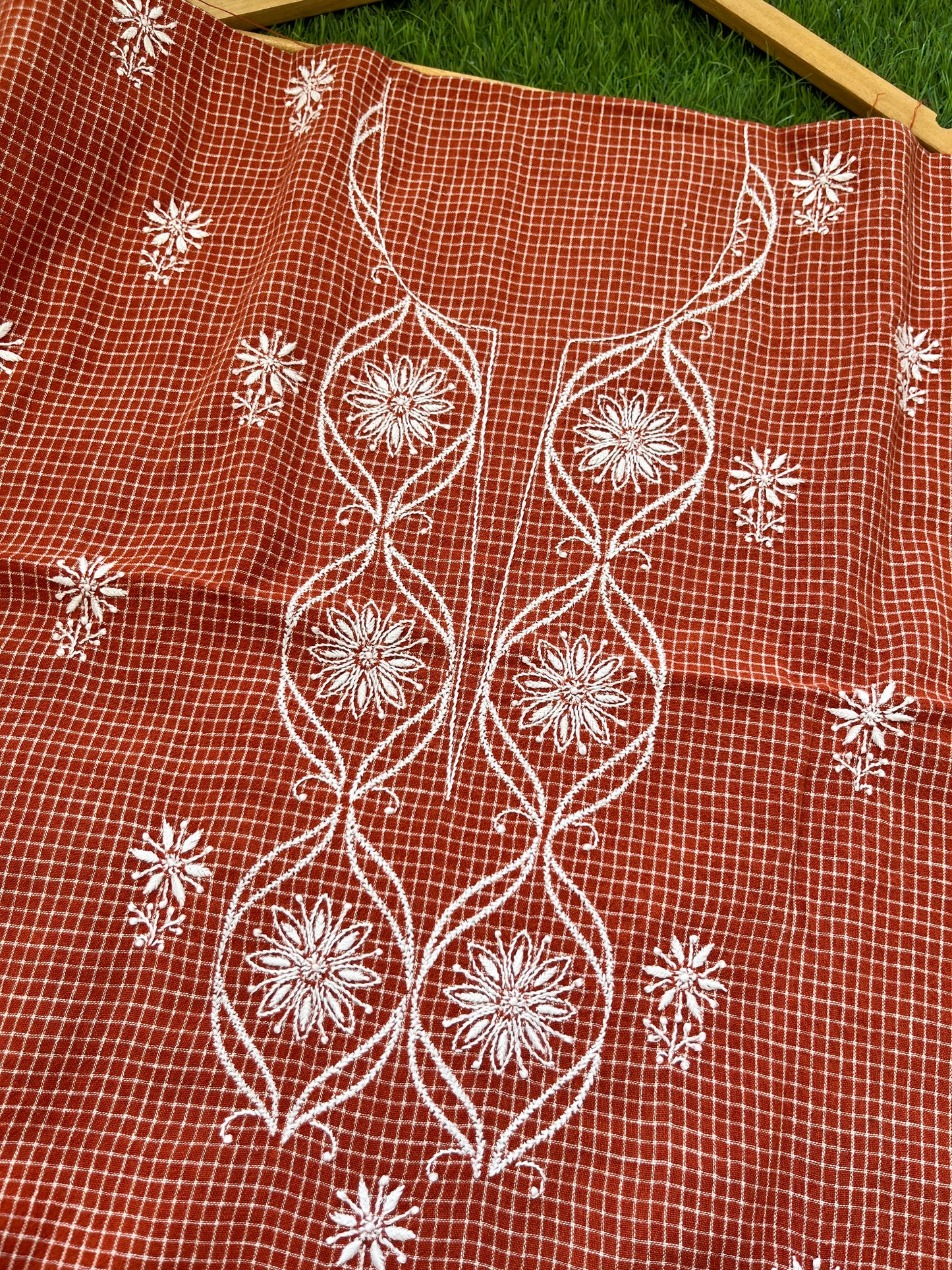 Chikankari kala cotton Kurta