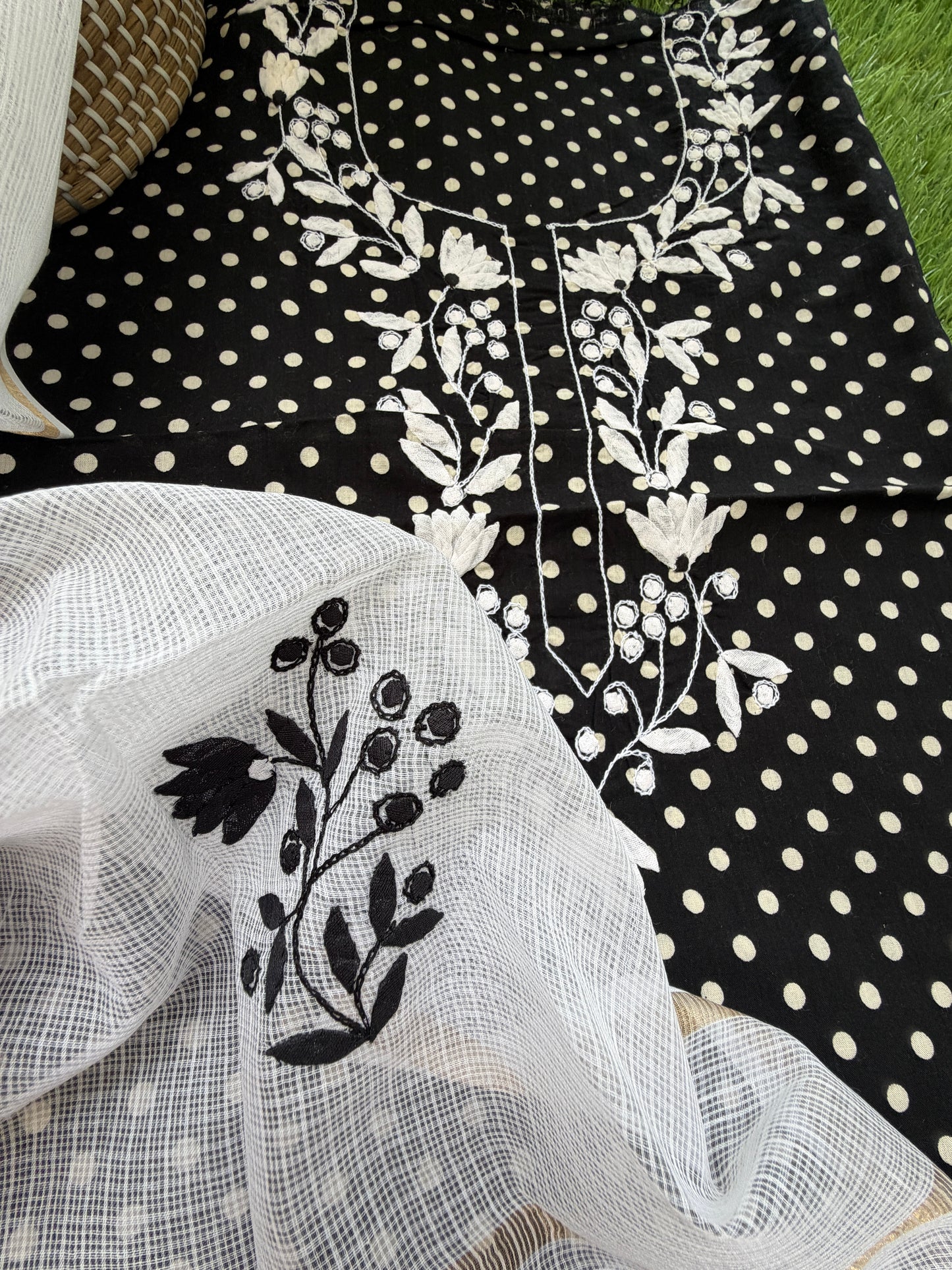 Patti kaam kurta Dupatta