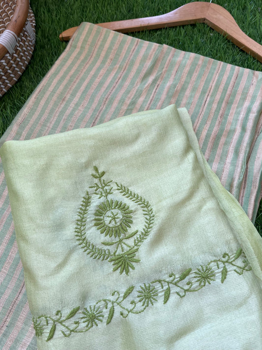 त्योहार :Tussar silk chikankari Dupatta silk with kurta Fabric