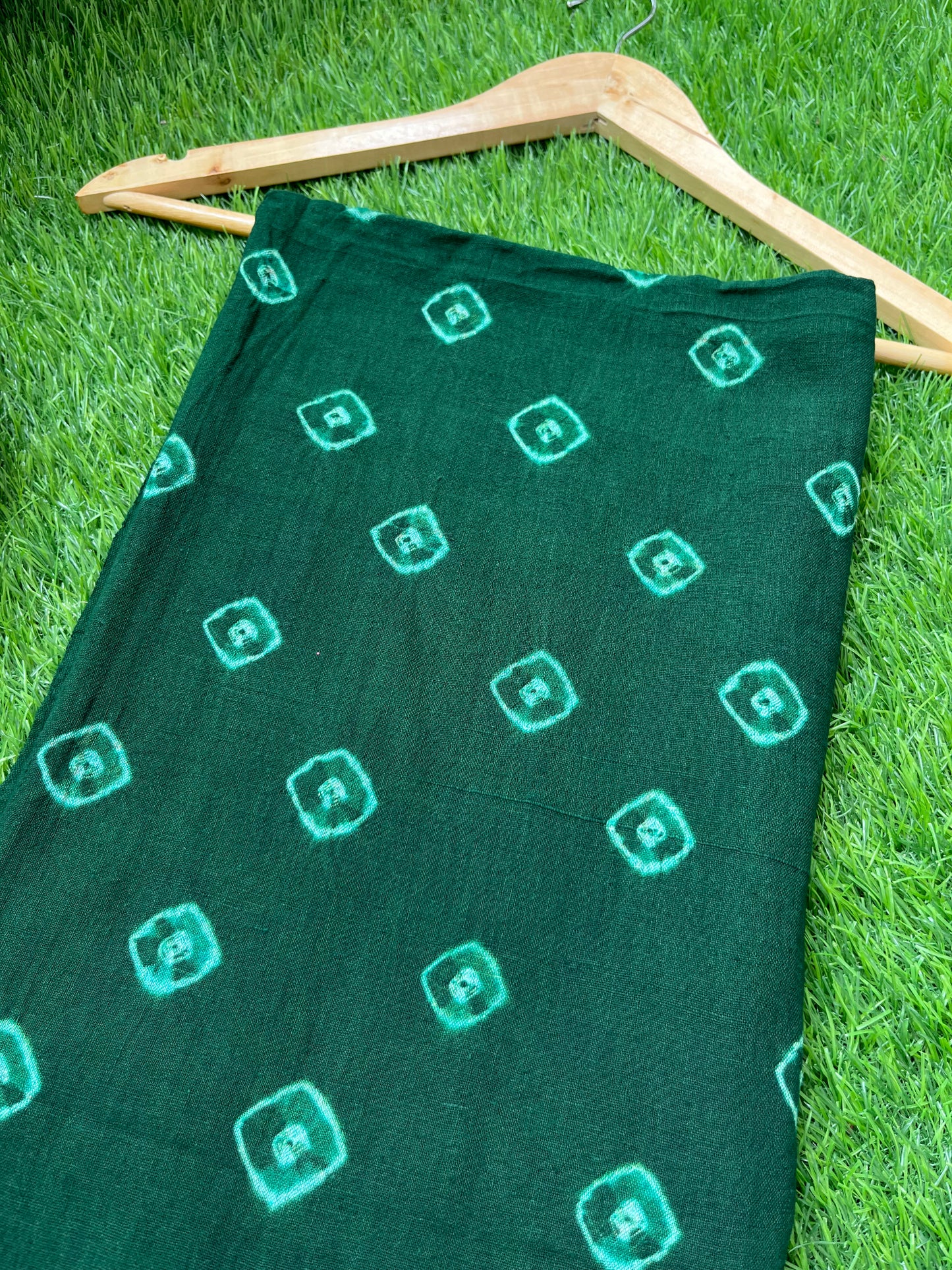 Handwoven organic kala Cotton bandhani fabric