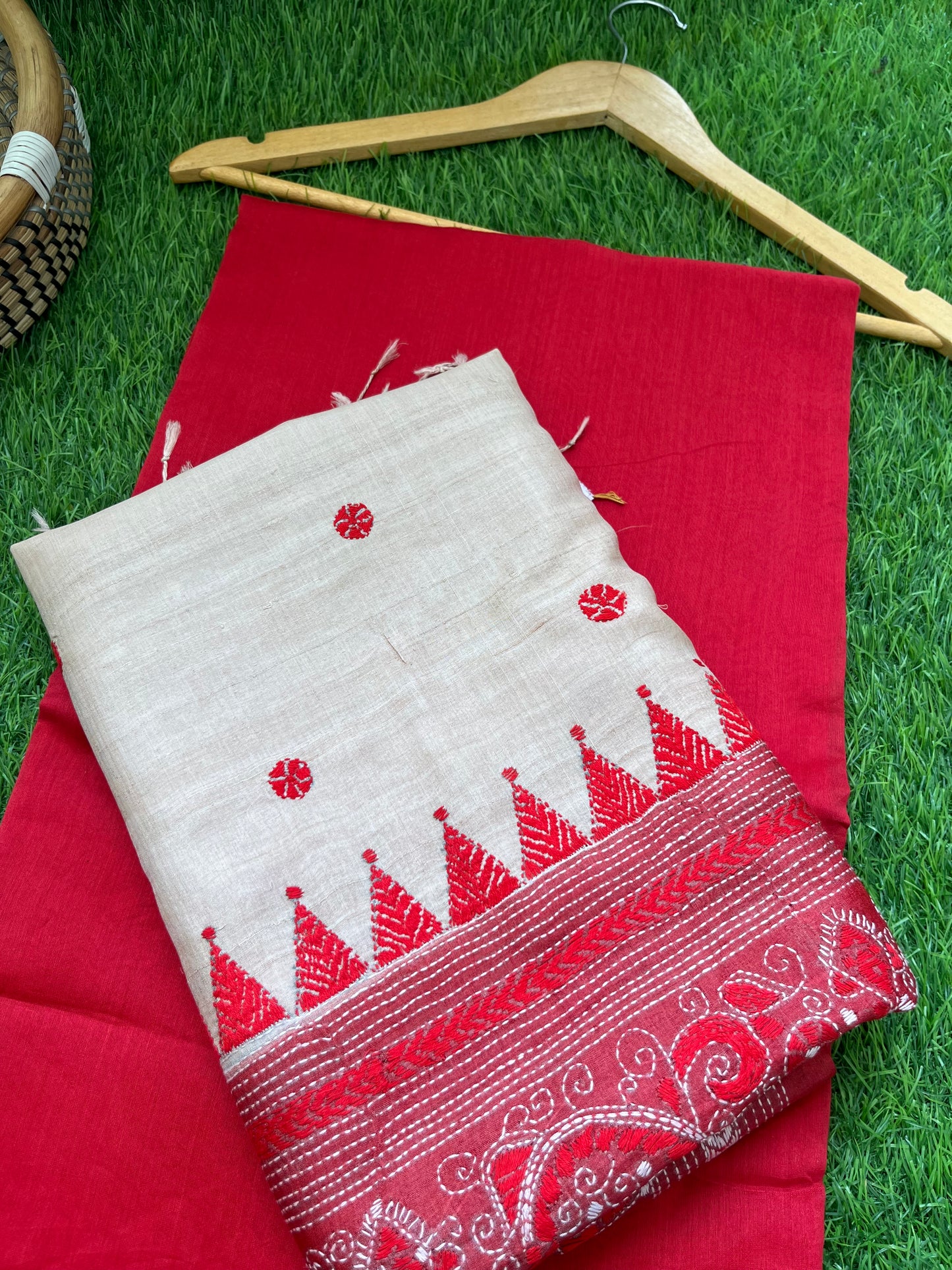 Silk Kantha Dupatta with chanderi silk kurta Bottom fabric