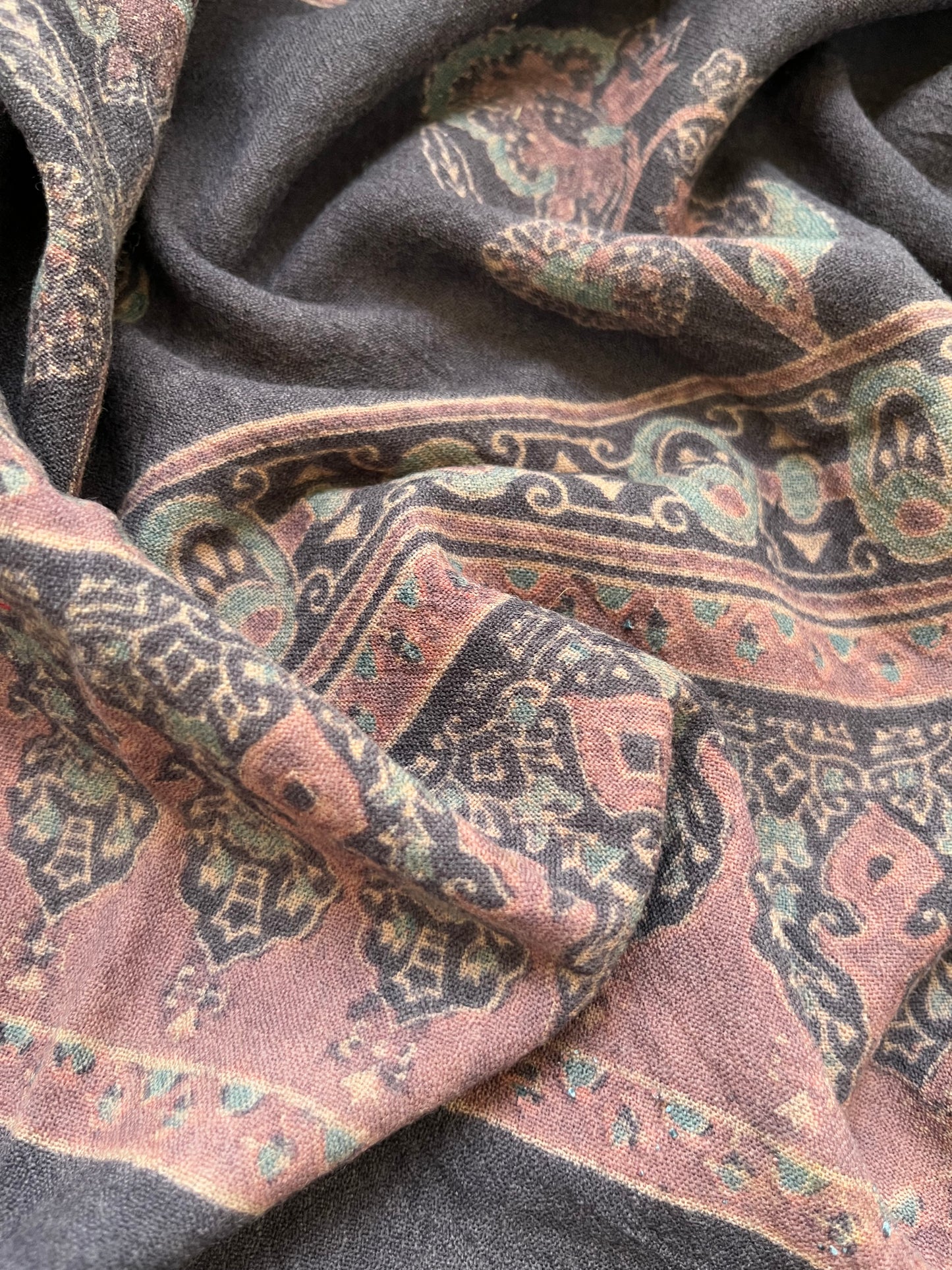 Handwoven ajrakh shawl