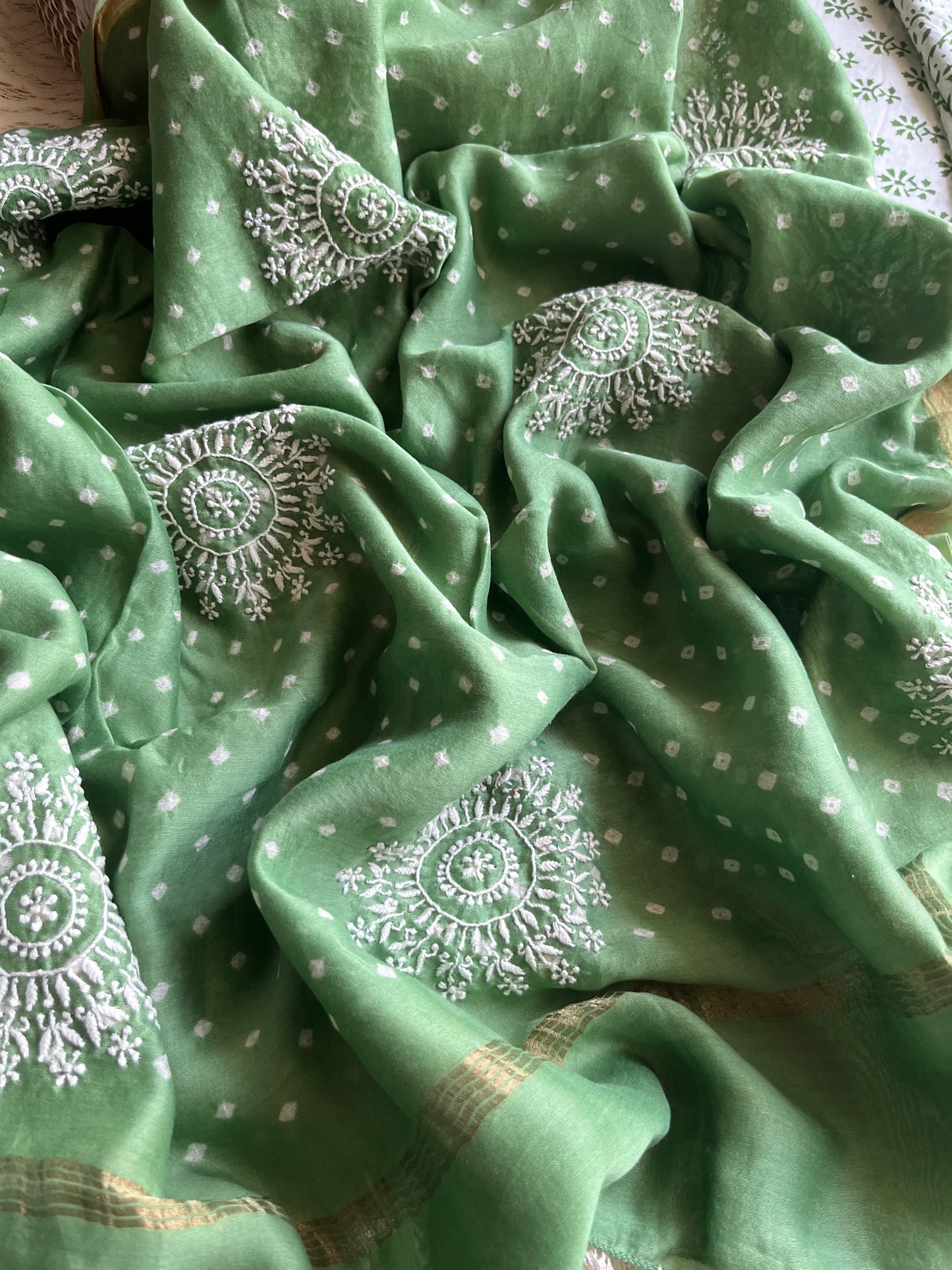 Cotton kurta bottom chikankari dupatta
