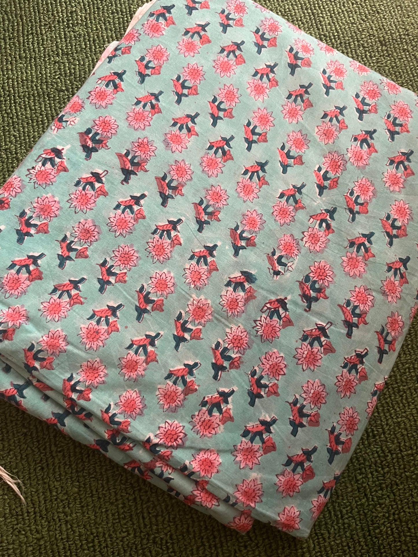 Flat 600-Cotton print