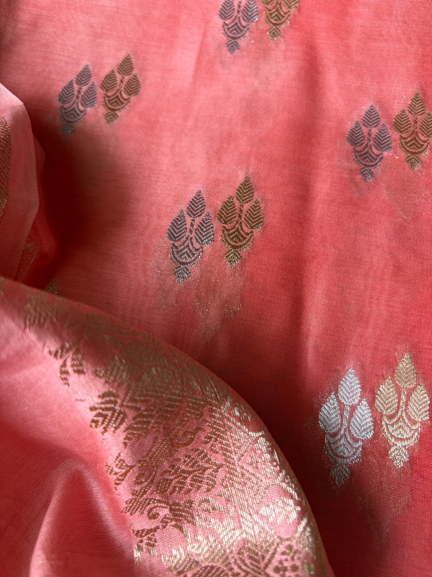त्योहार् -Banarasi chanderi dupatta kurta