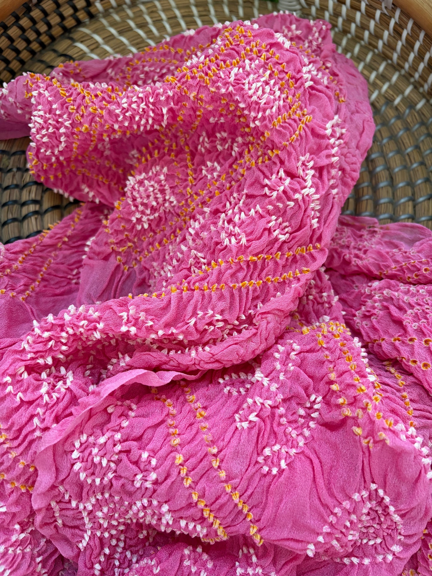 Bandhani chinon Dupatta