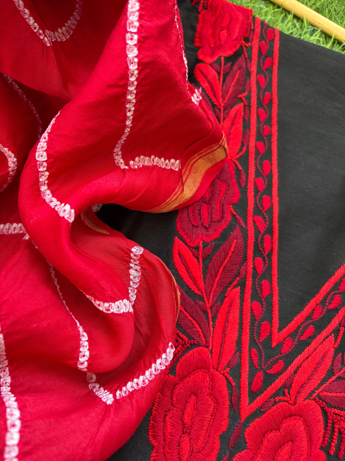 Hand embroidered chanderi kurta chanderi silk bandhani dupatta