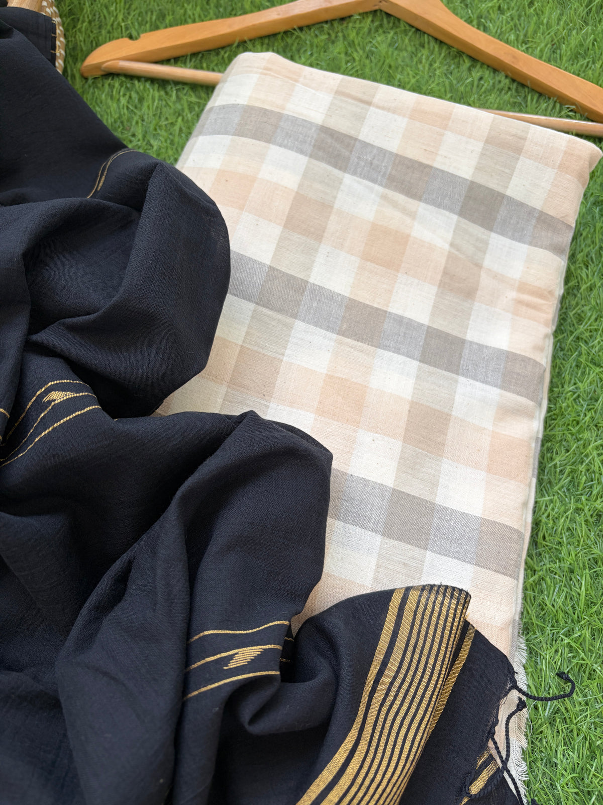 Jaamdani Mul dupatta khadi kurta Bottom