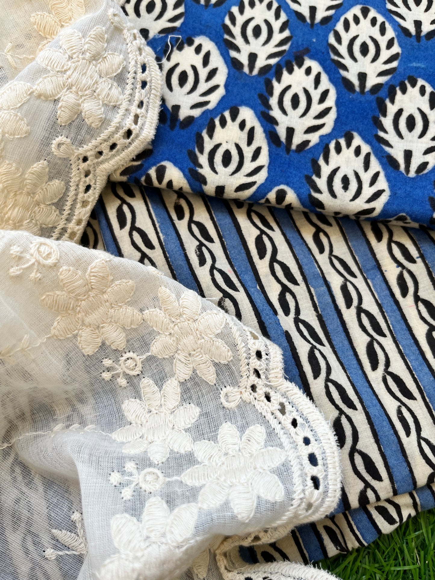 Kurta Bottom scalloped Dupatta