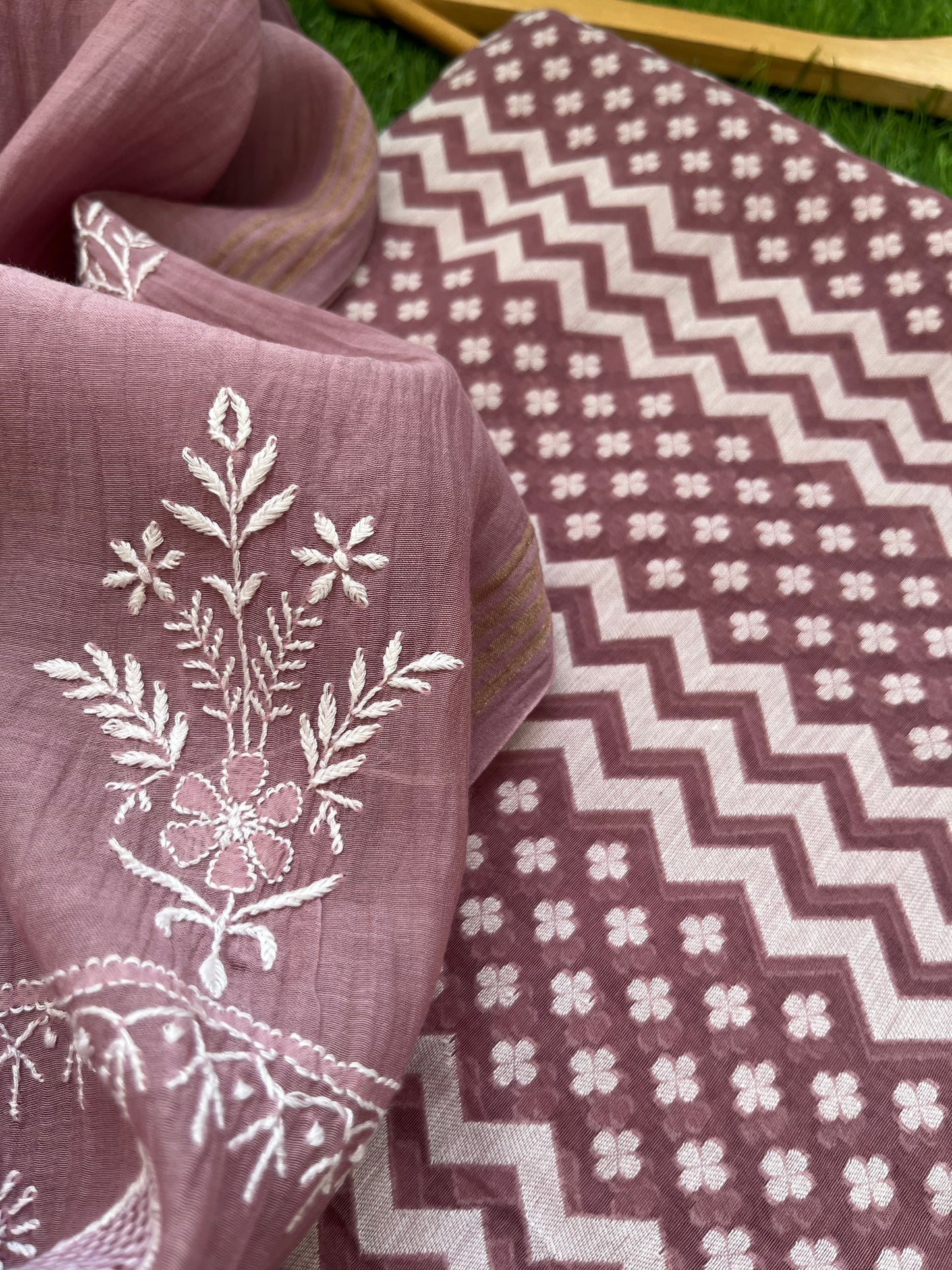 Jaamdani kurta chikankari dupatta