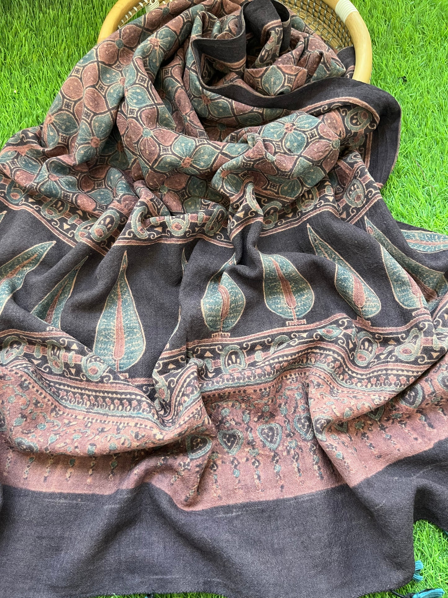 Handwoven ajrakh shawl