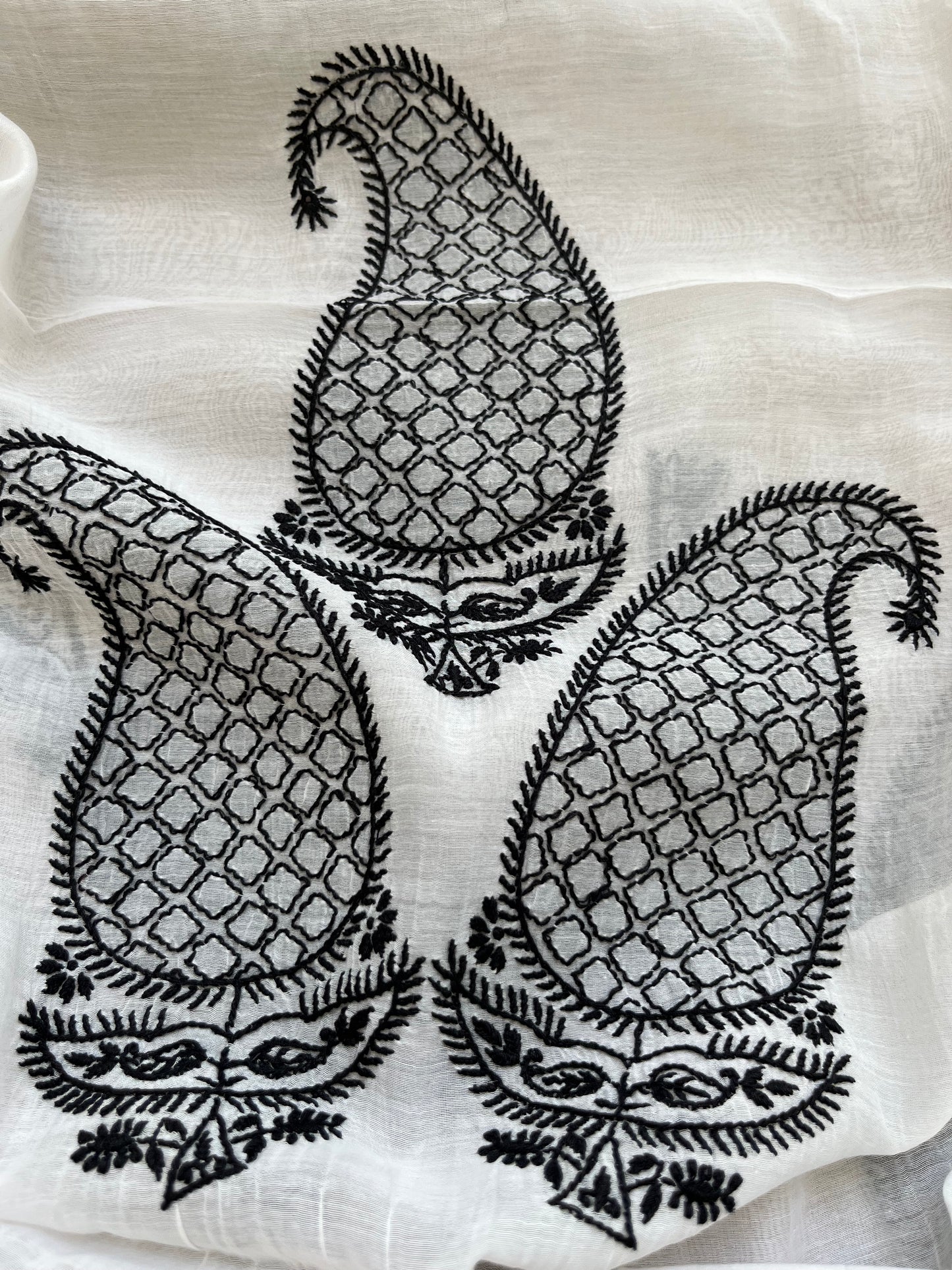 Chanderi chikan kurta dupatta