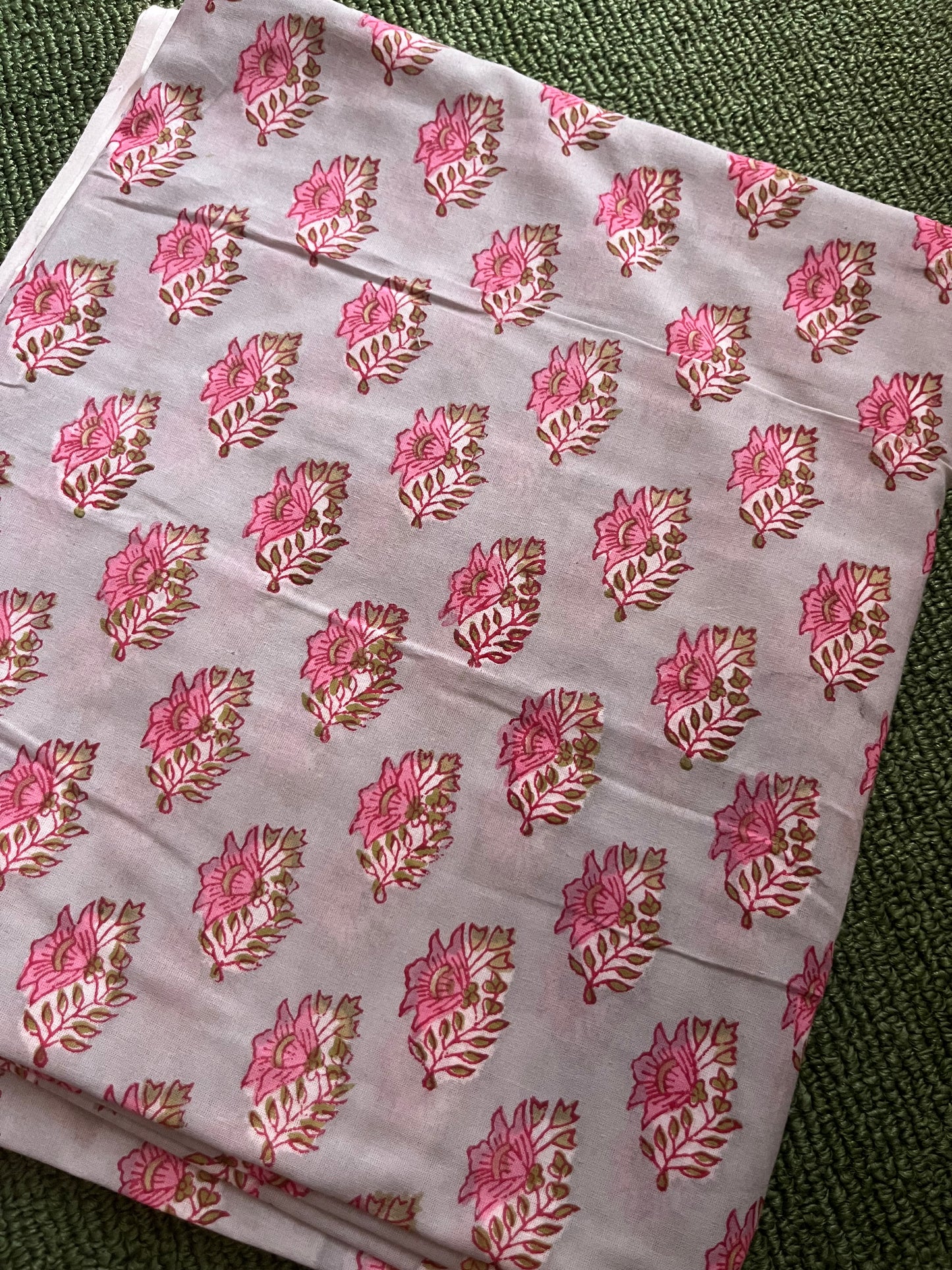 Flat 600-Cotton print