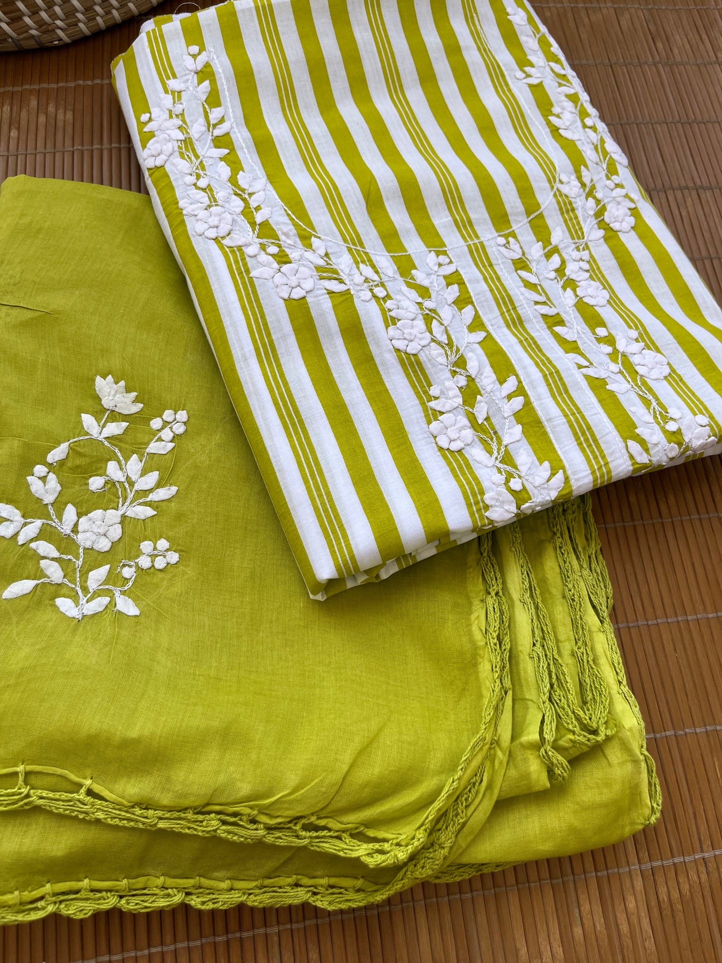 Patti kaam kurta Dupatta