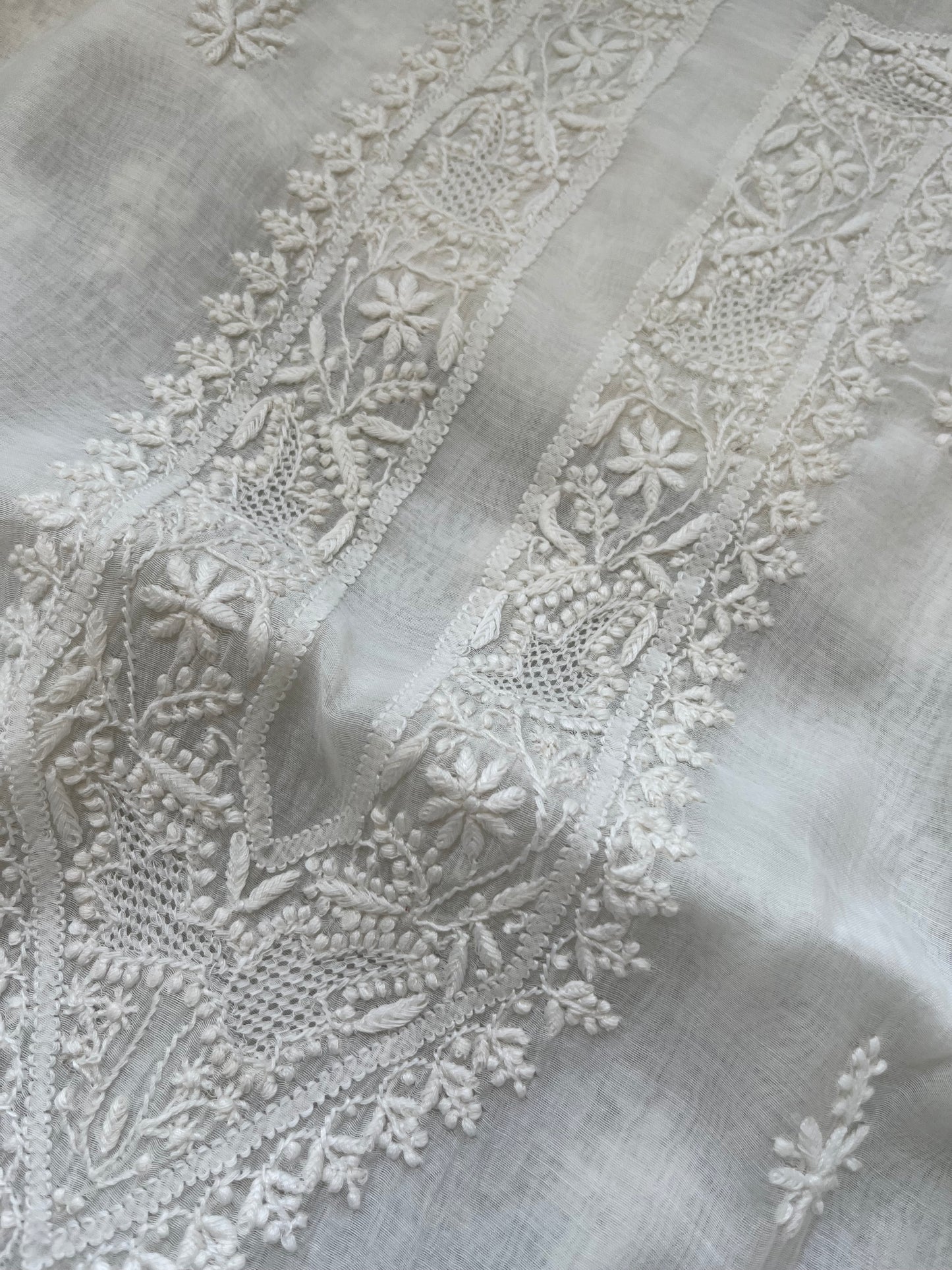 Chanderi chikankari kurta