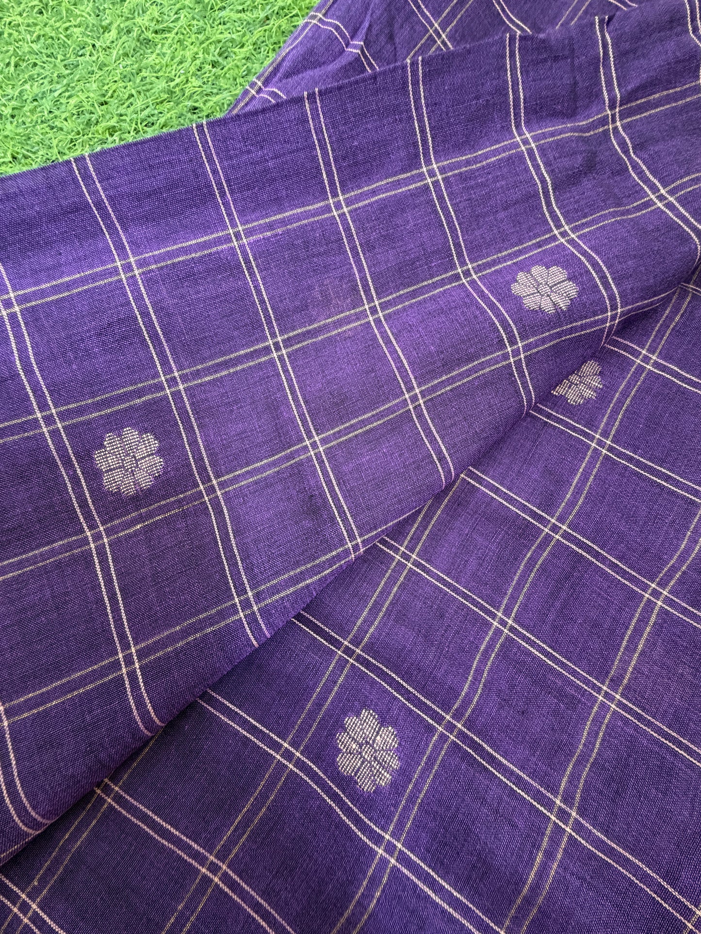Jaamdani mul fabric