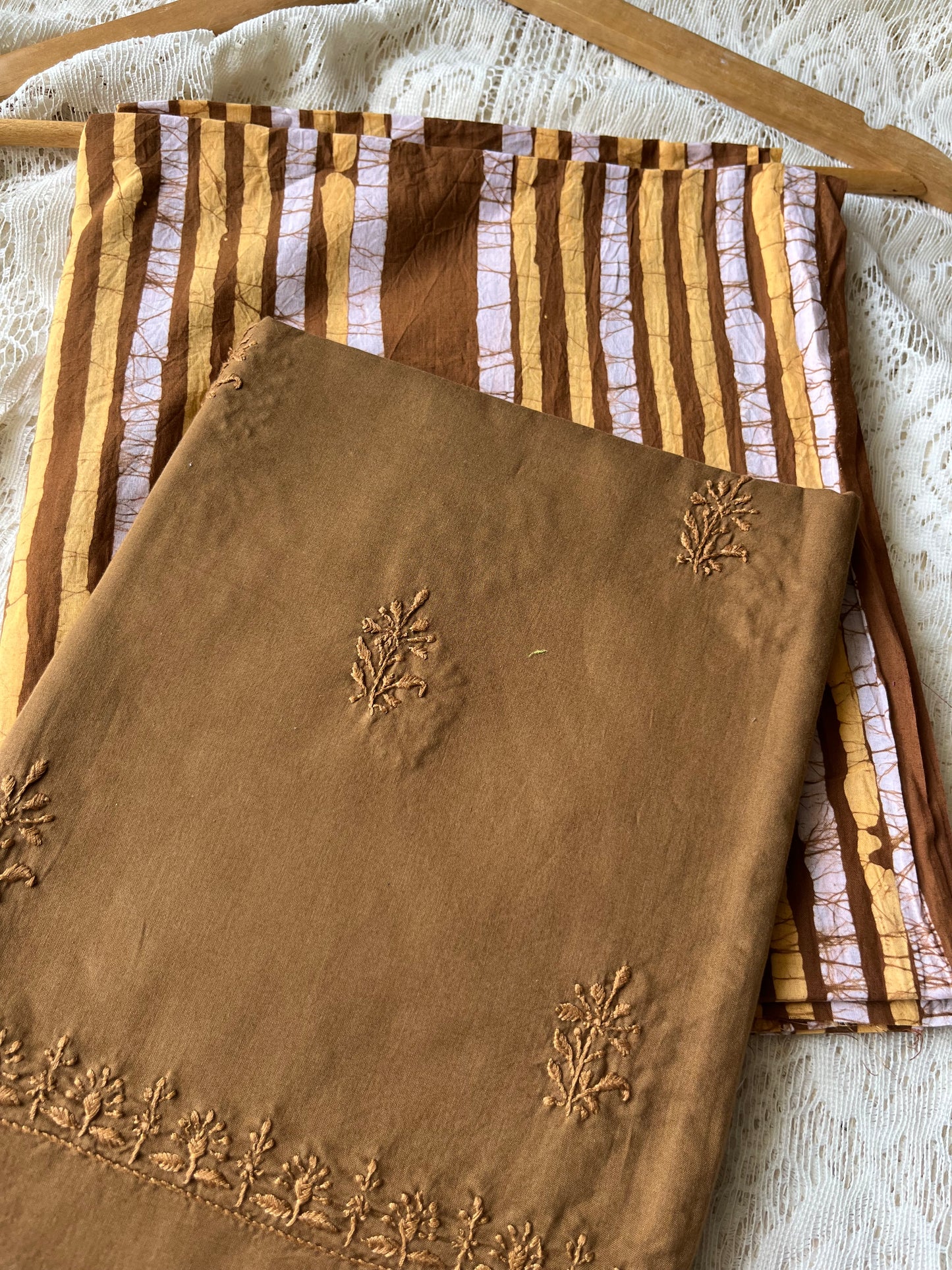 Cotton chikankari Bottom with a baatik kurta fabric