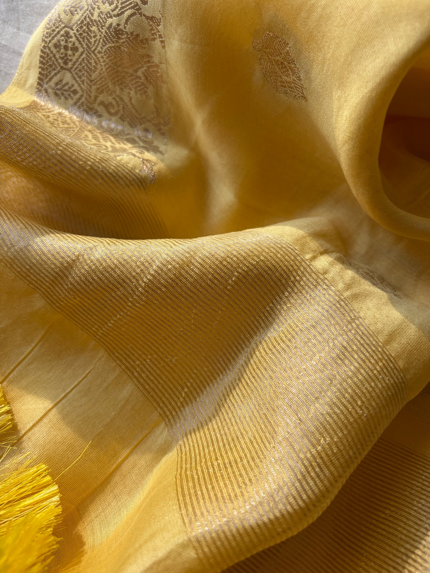 त्योहार् -Banarasi chanderi dupatta kurta