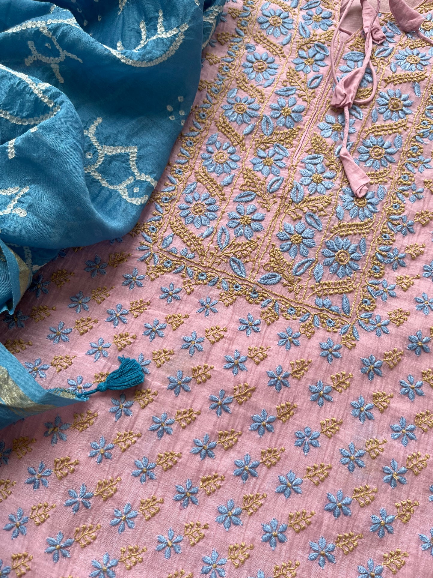Chanderi Chikankari Kurta bandhani Dupatta