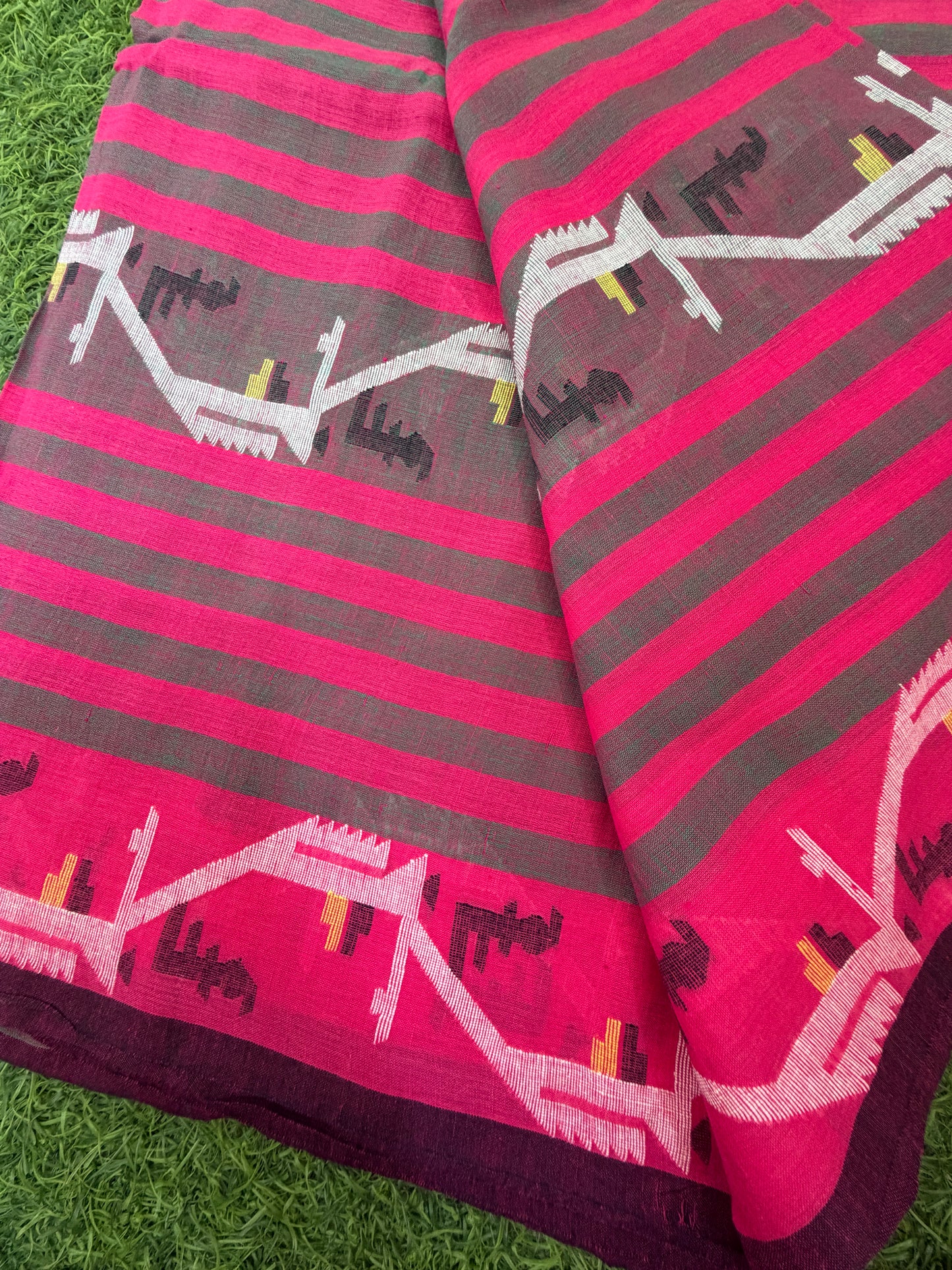 Jaamdani mul fabric