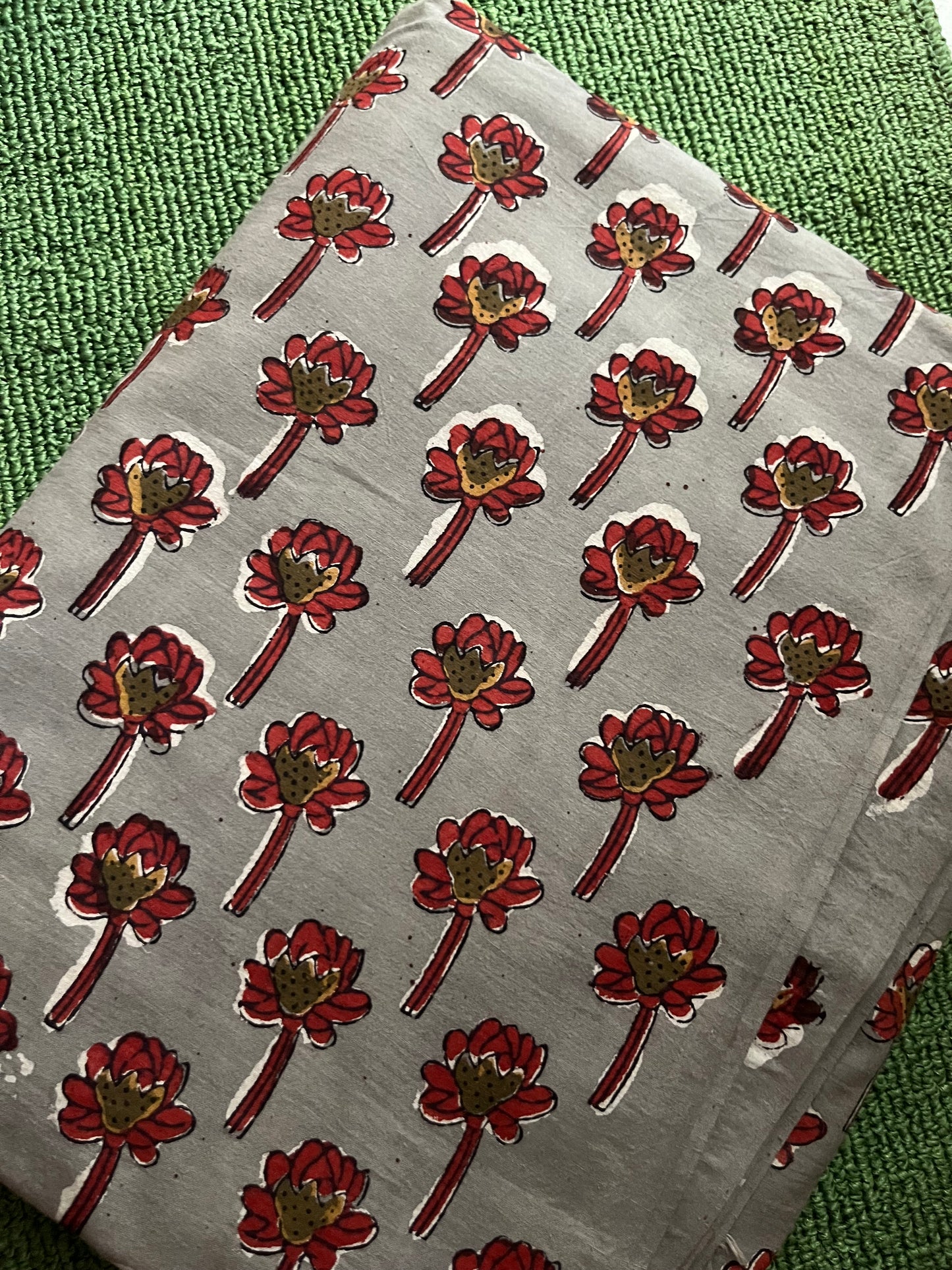 Flat 600-Cotton print