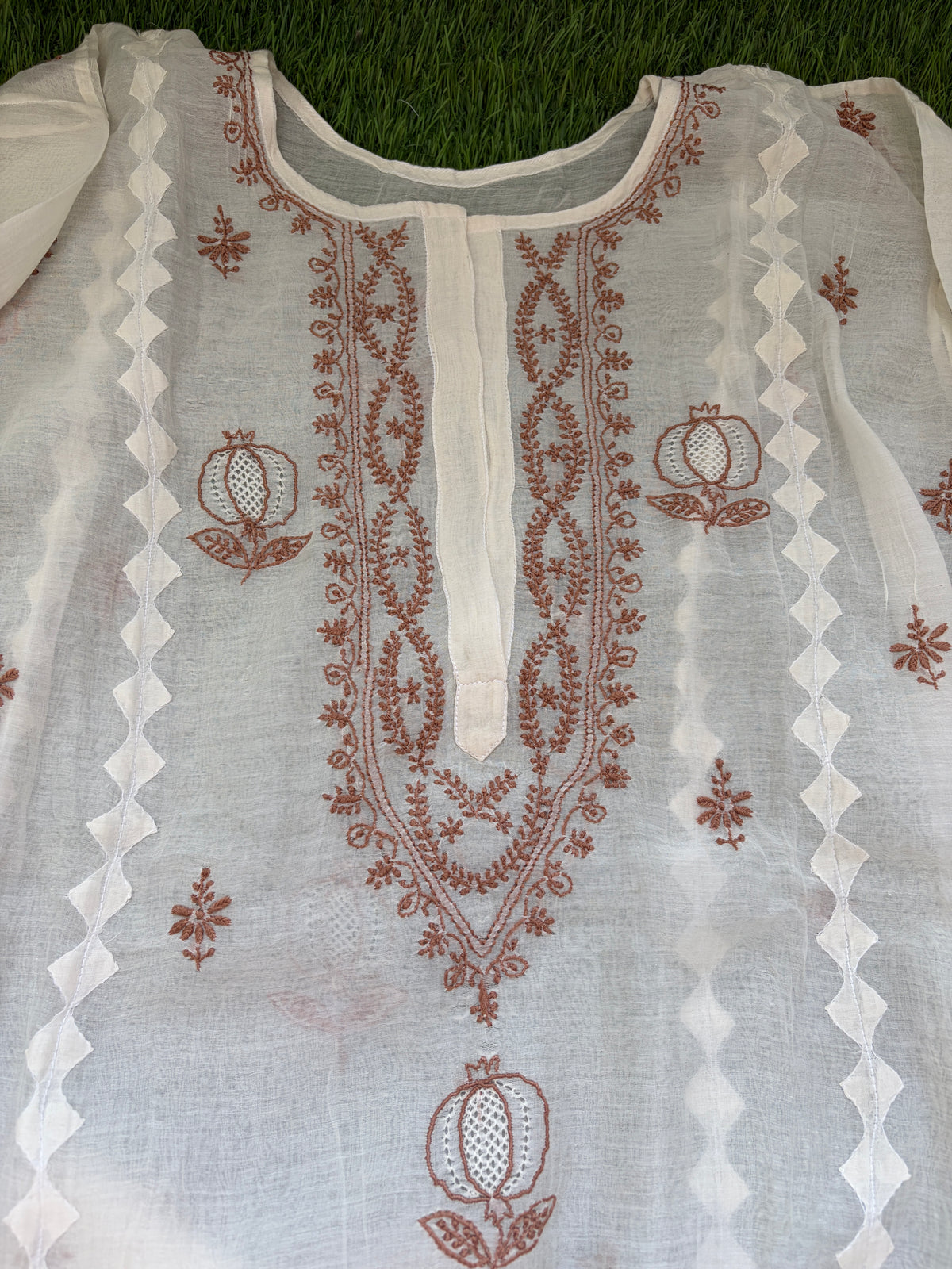 Chikankari daraz chanderi Kurta