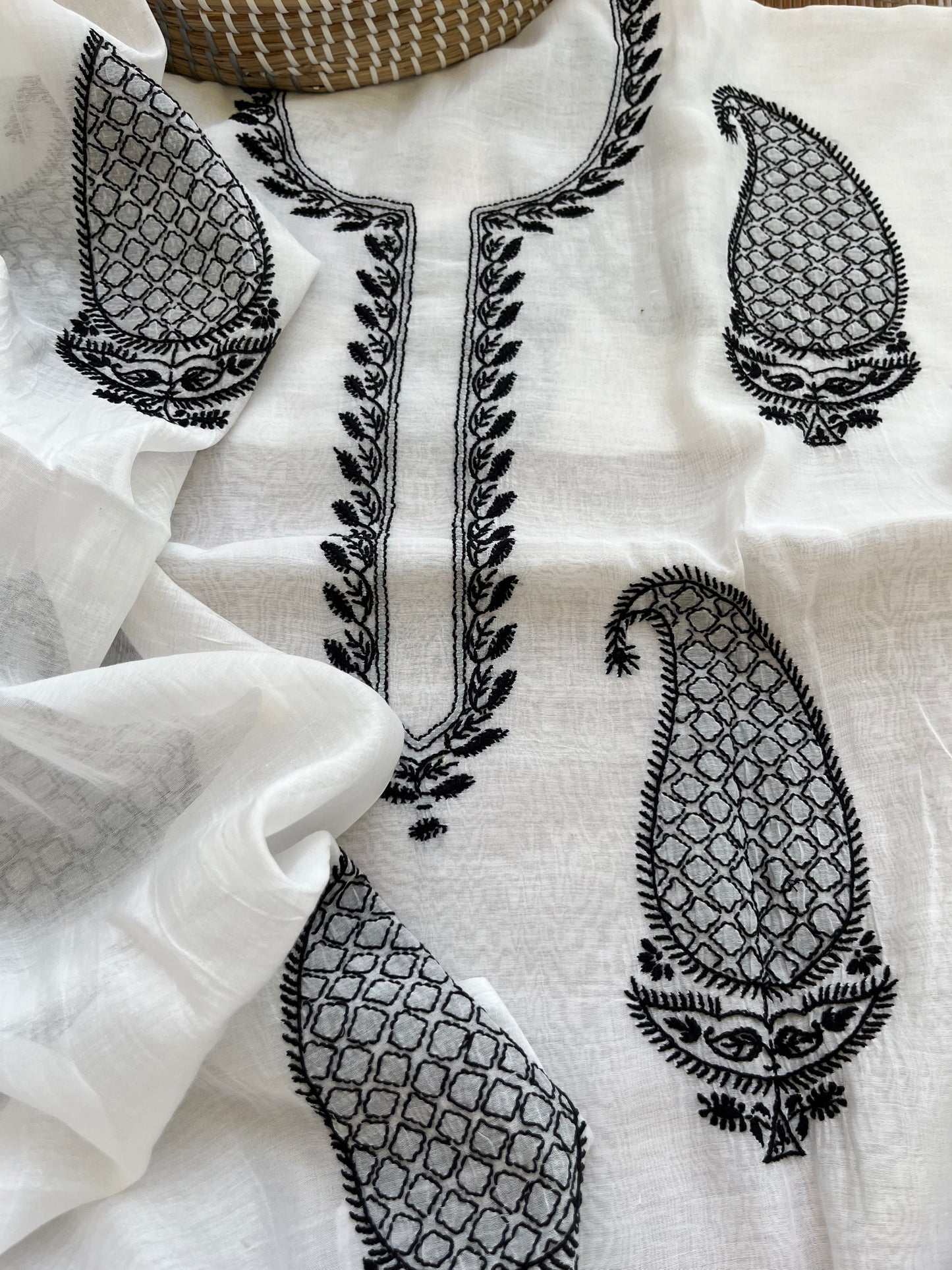 Chanderi chikan kurta dupatta