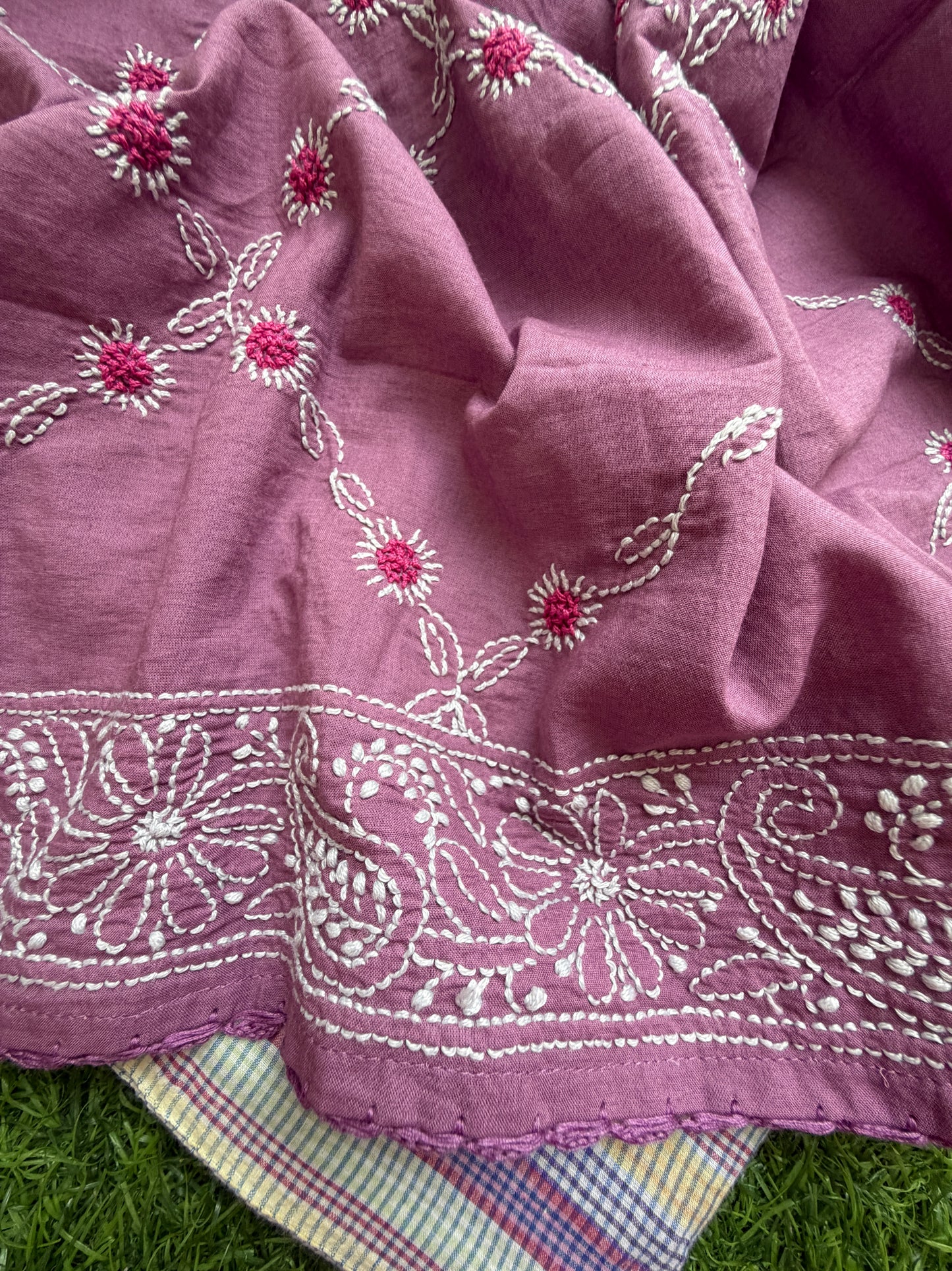 Khadi check kurta mul cotton chikankari dupatta