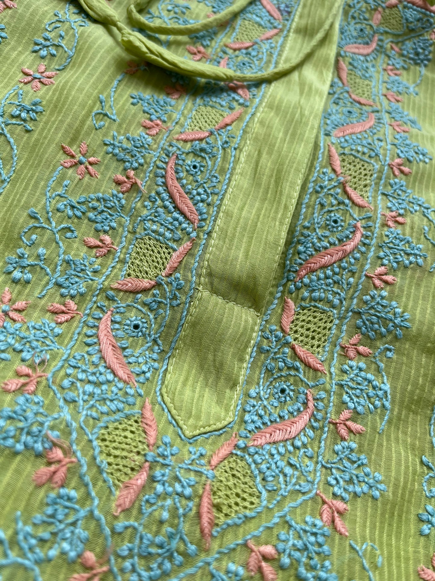 Chanderi Chikankari Kurta Dupatta