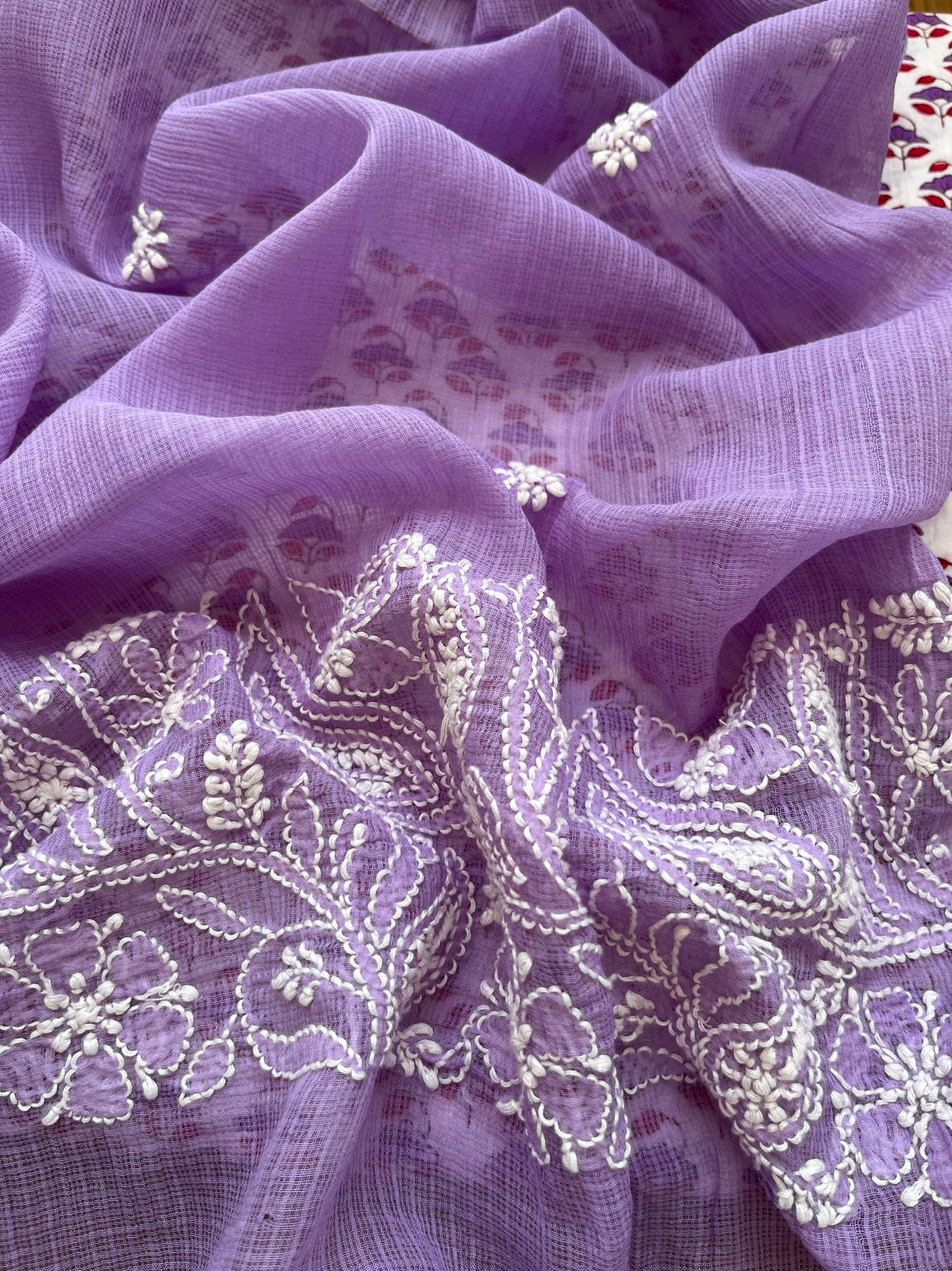 Chikankari Dupatta and print kurta Fabric