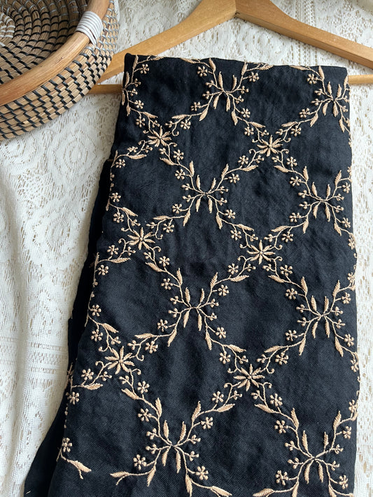 Pure wool chikankari shawl