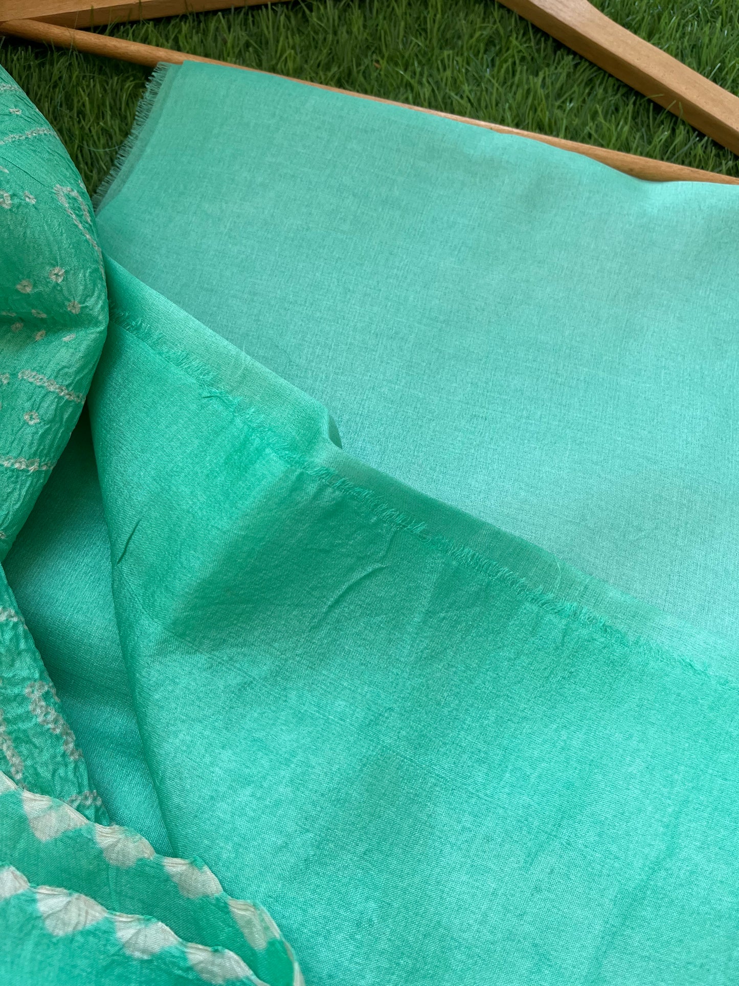 Tussar silk Bandhani dupatta plain kurta