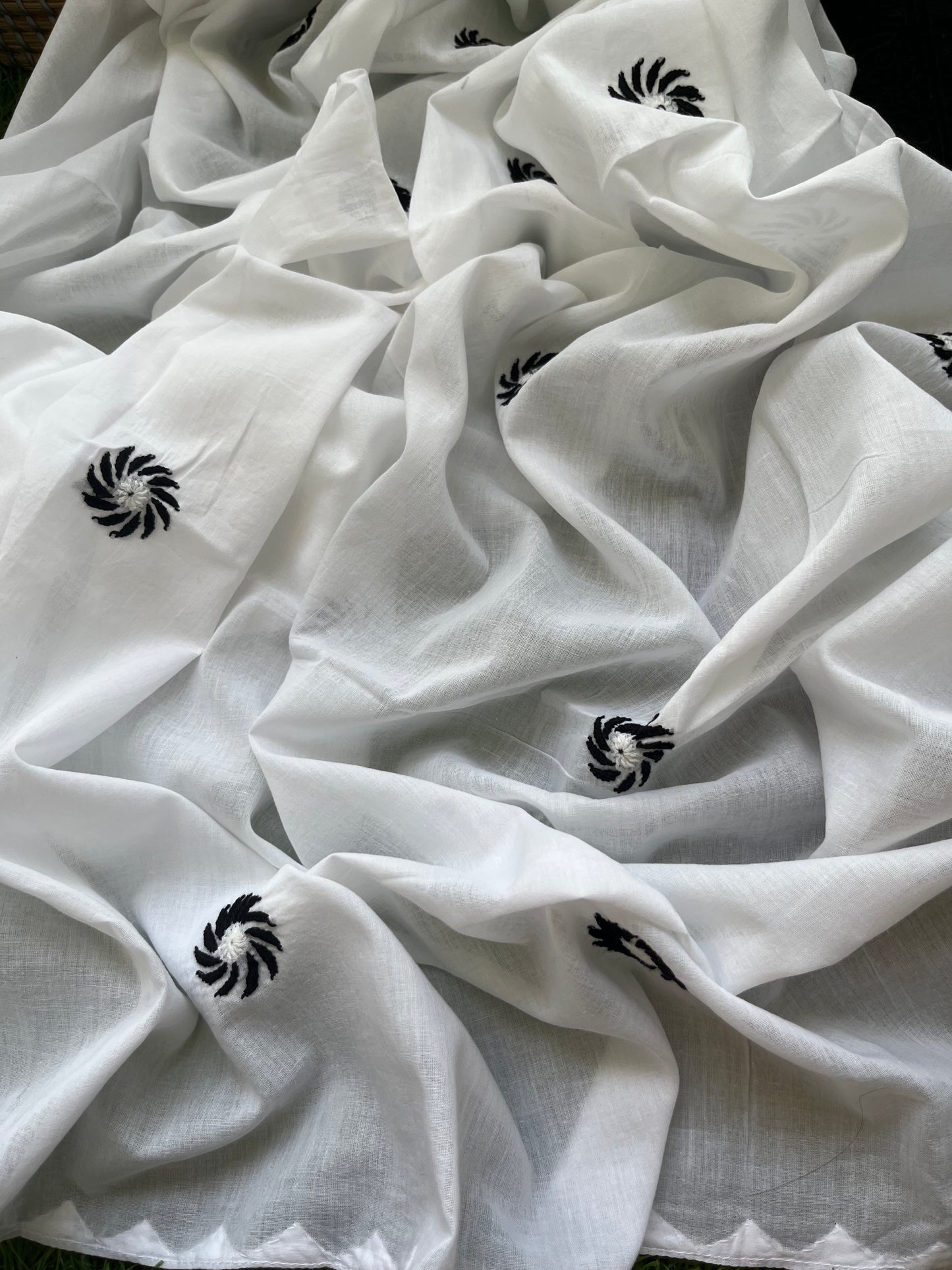 Cotton chikankari kurta dupatta