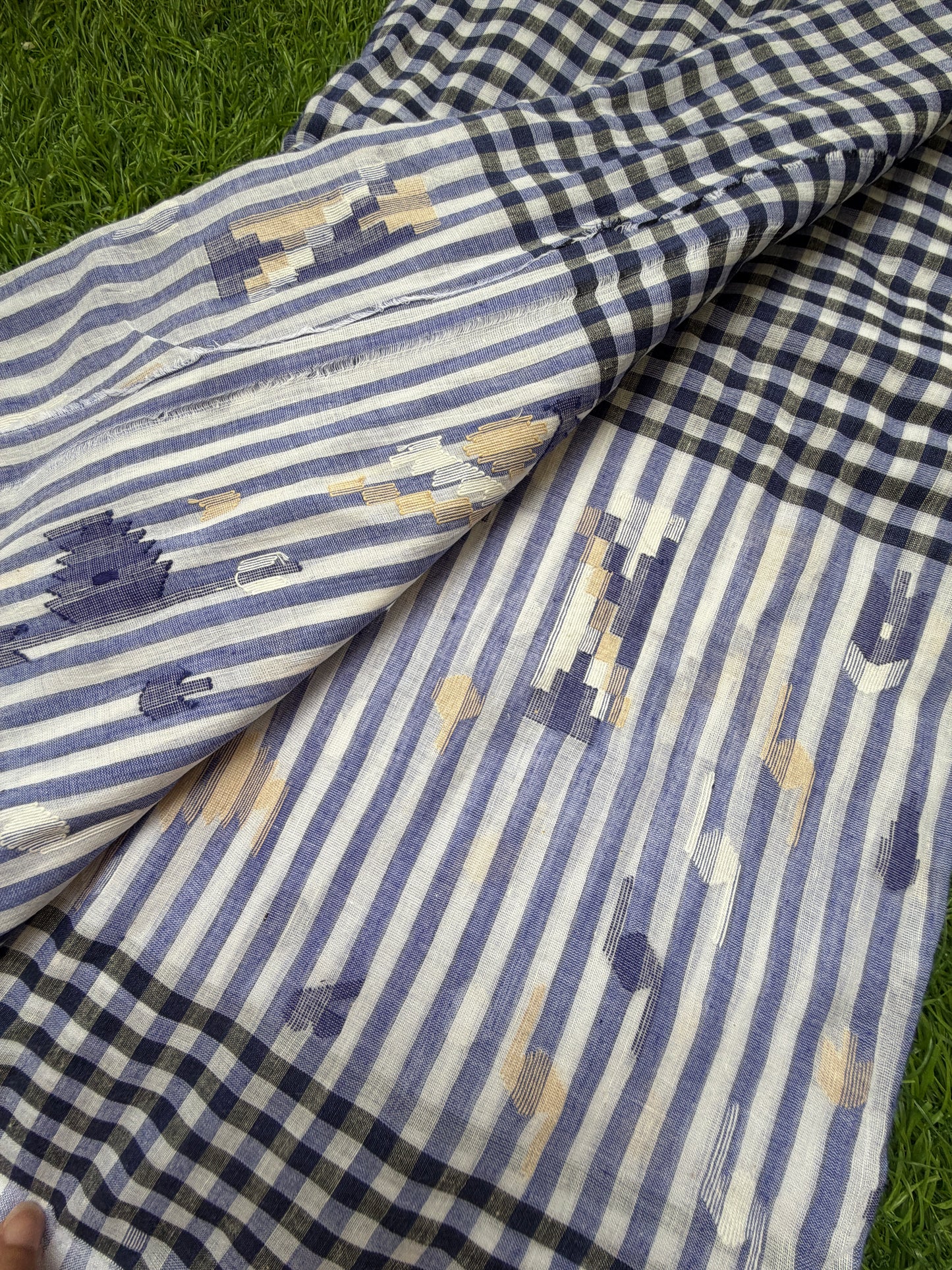Jaamdani mul fabric
