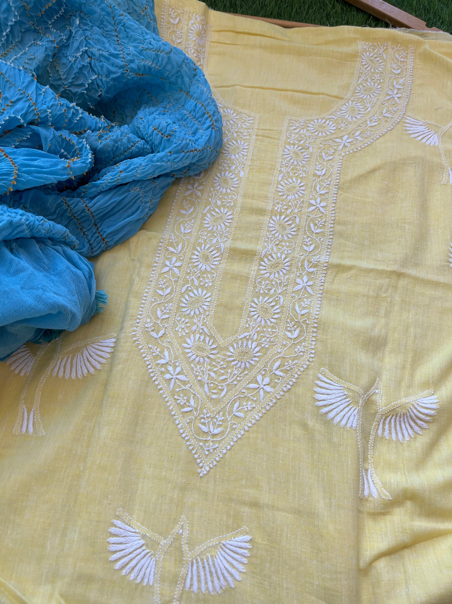 Khadi Mul Chikankari kurta with chinon bandhani dupatta