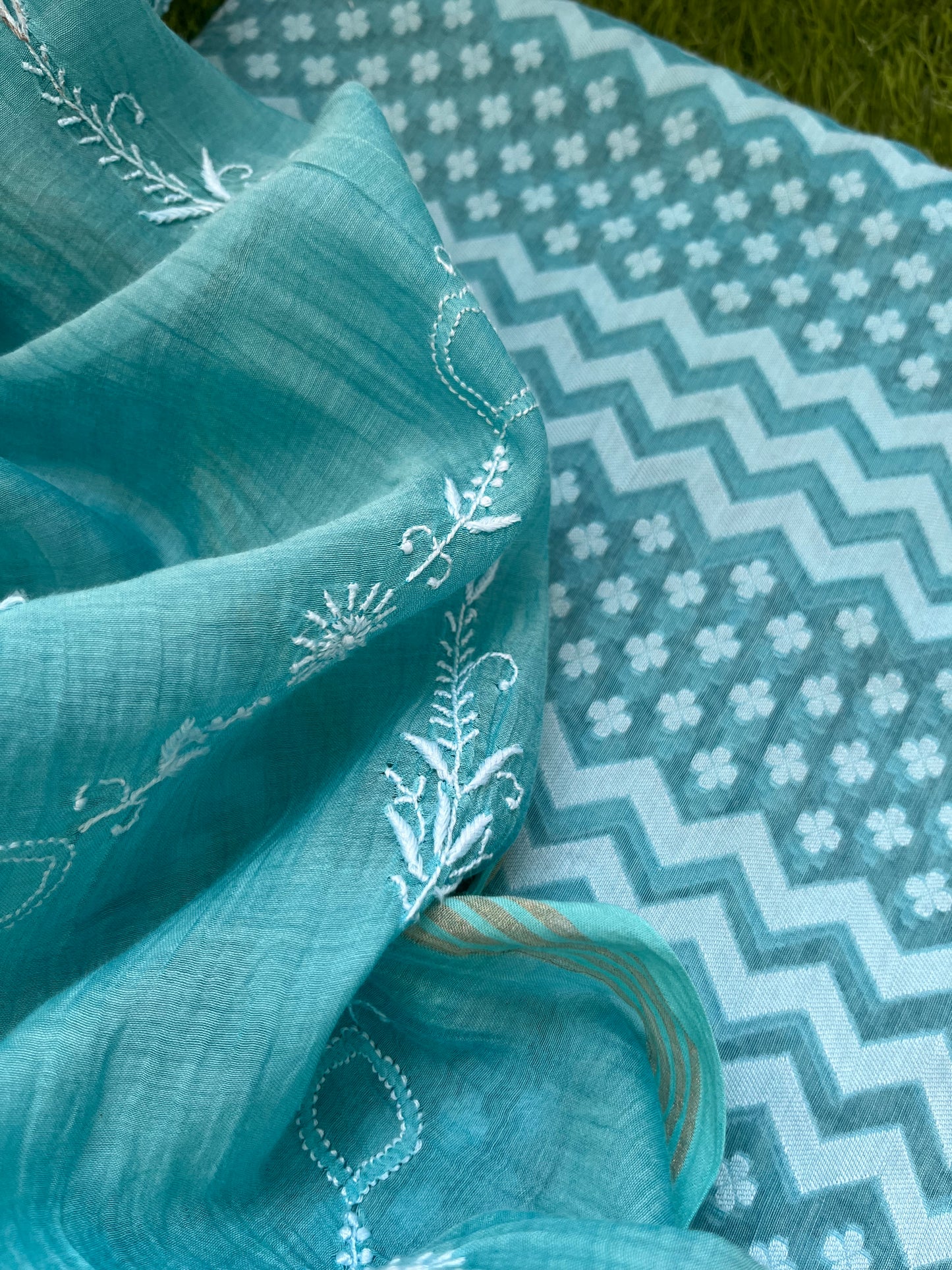 Jaamdani kurta chikankari dupatta