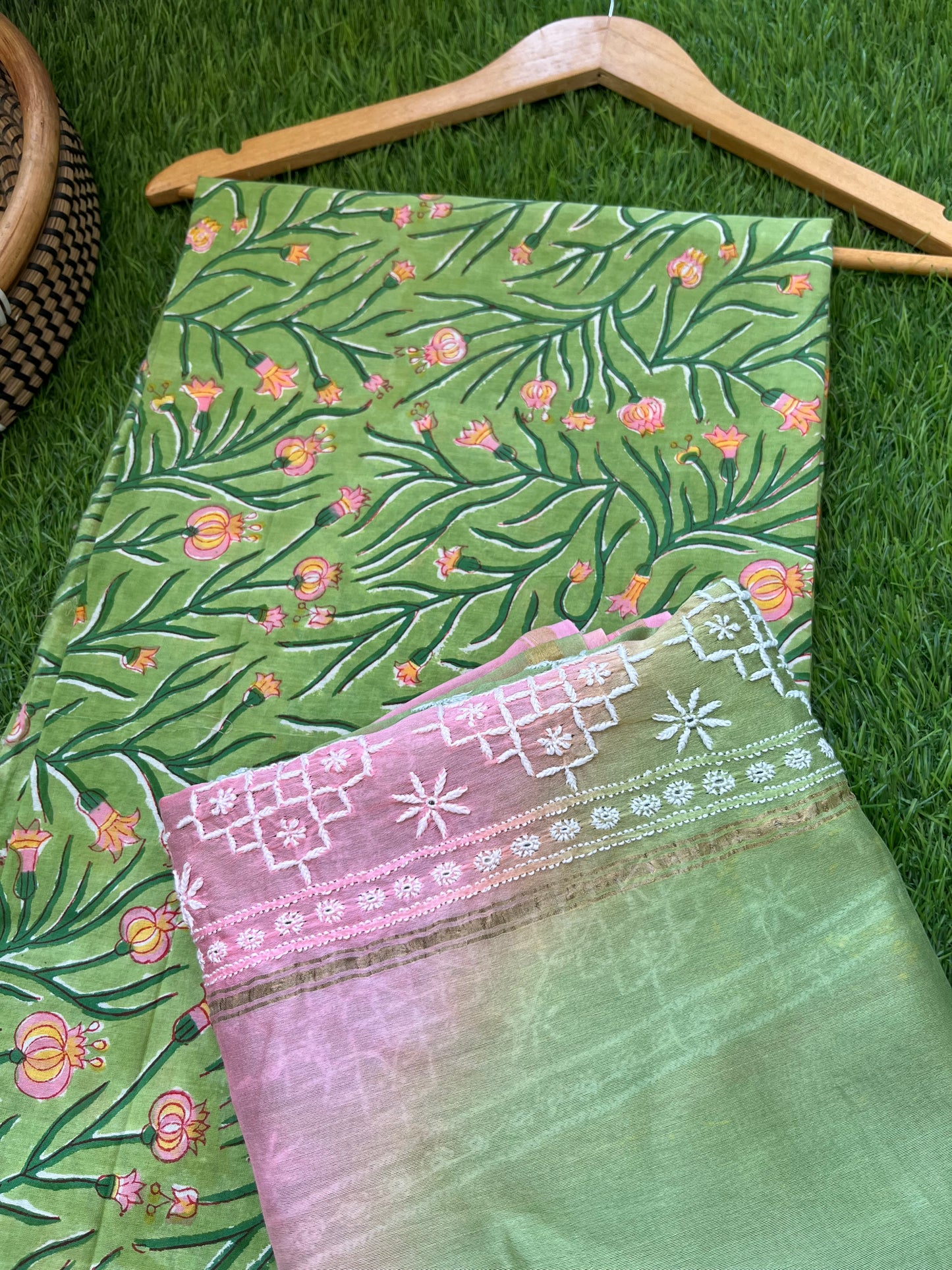 रोज़ाना  :Chanderi Chikankari Dupatta with cotton kurta bottom Fabric