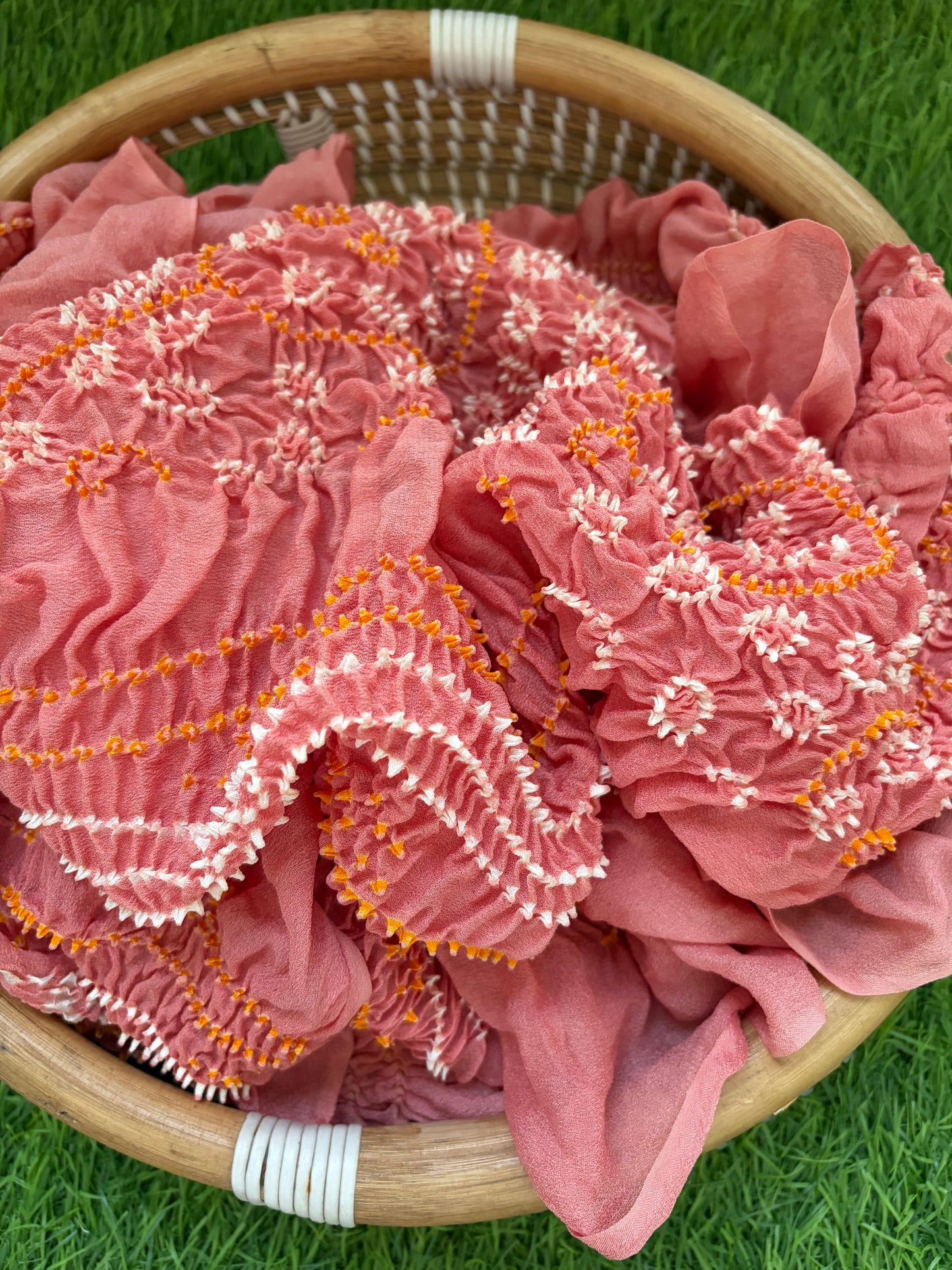 Bandhani chinon Dupatta