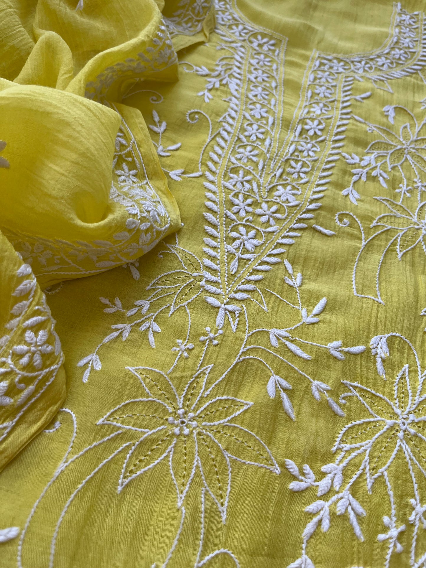 Chanderi Chikankari Kurta Dupatta