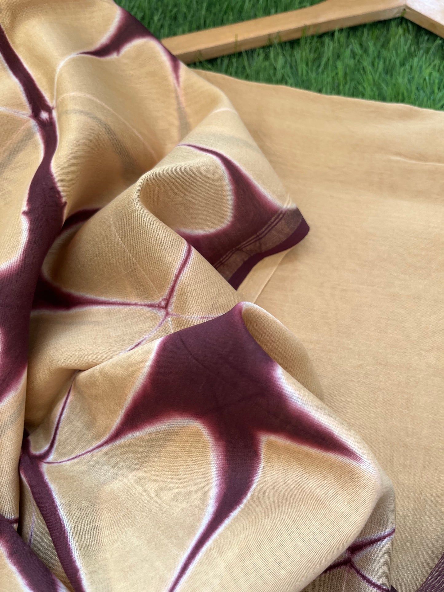 Chanderi Clamp Dye dupatta with plain fabric