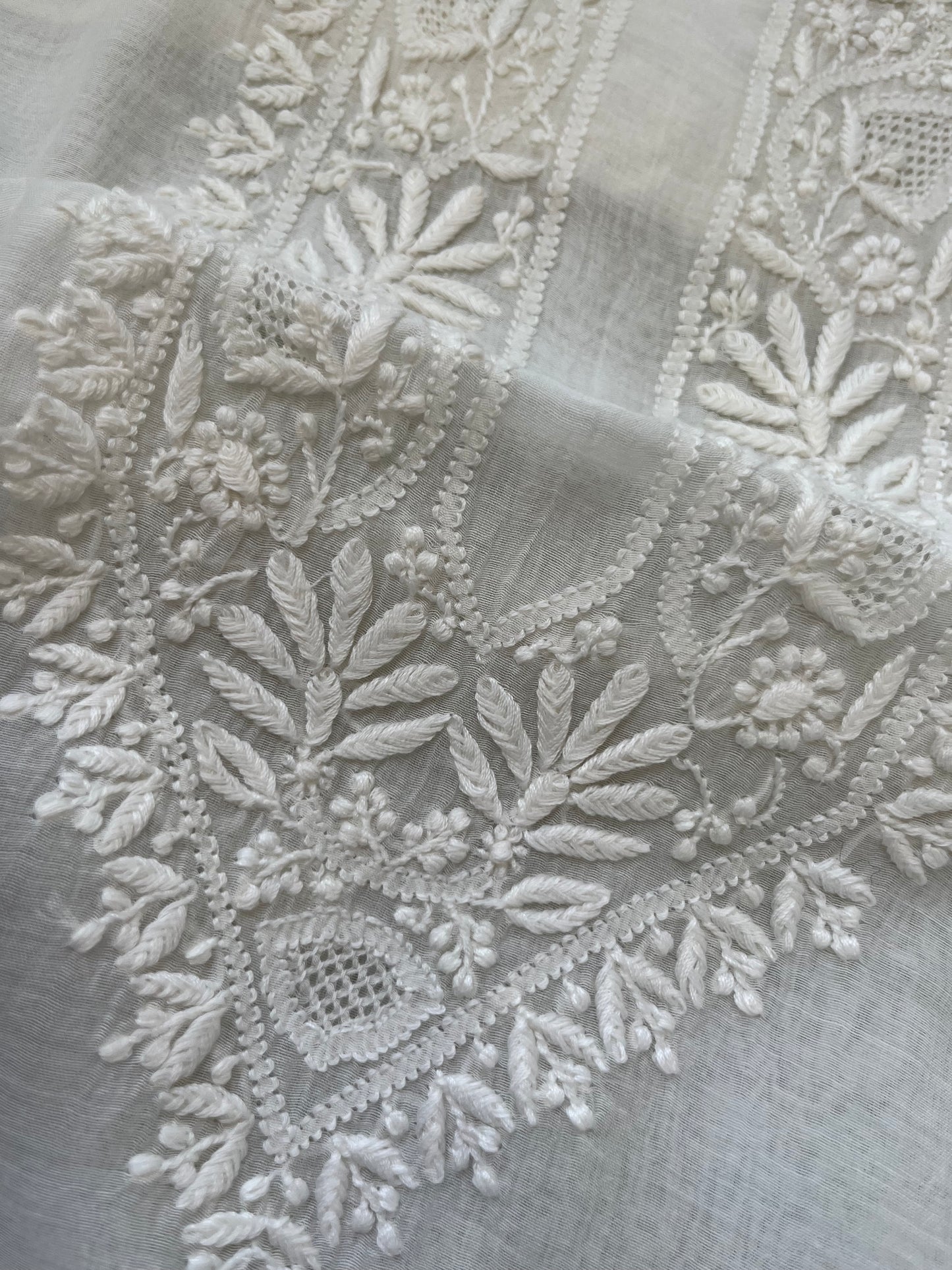 Chanderi chikankari kurta