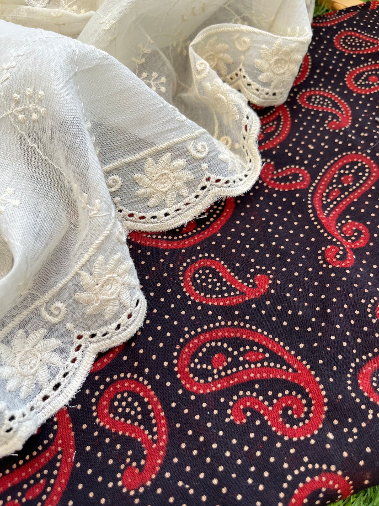 Kurta Bottom scalloped Dupatta