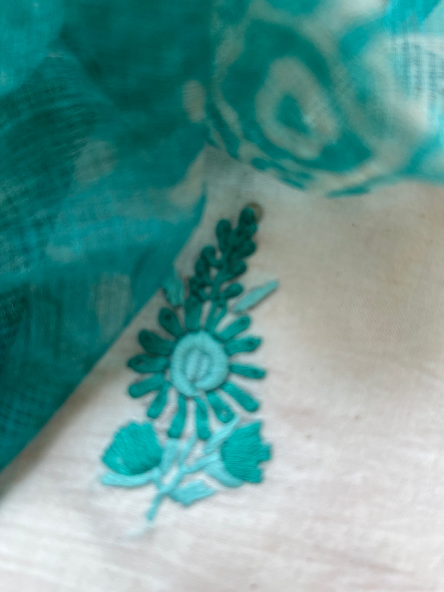 Knot work kurta block print dupatta