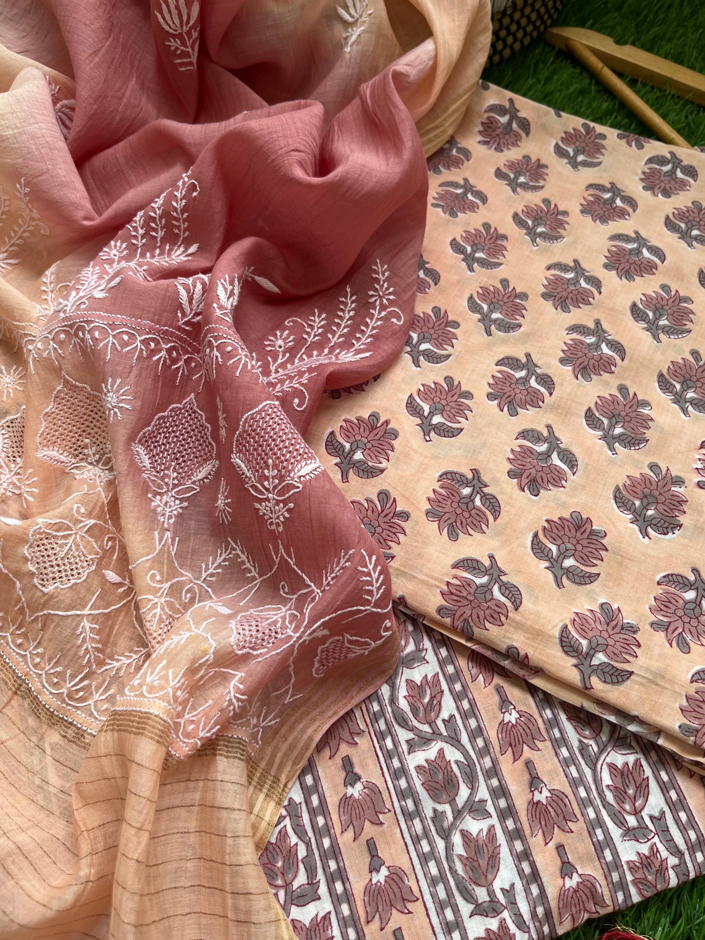 रोज़ाना  :Chanderi Chikankari Dupatta with cotton kurta bottom Fabric