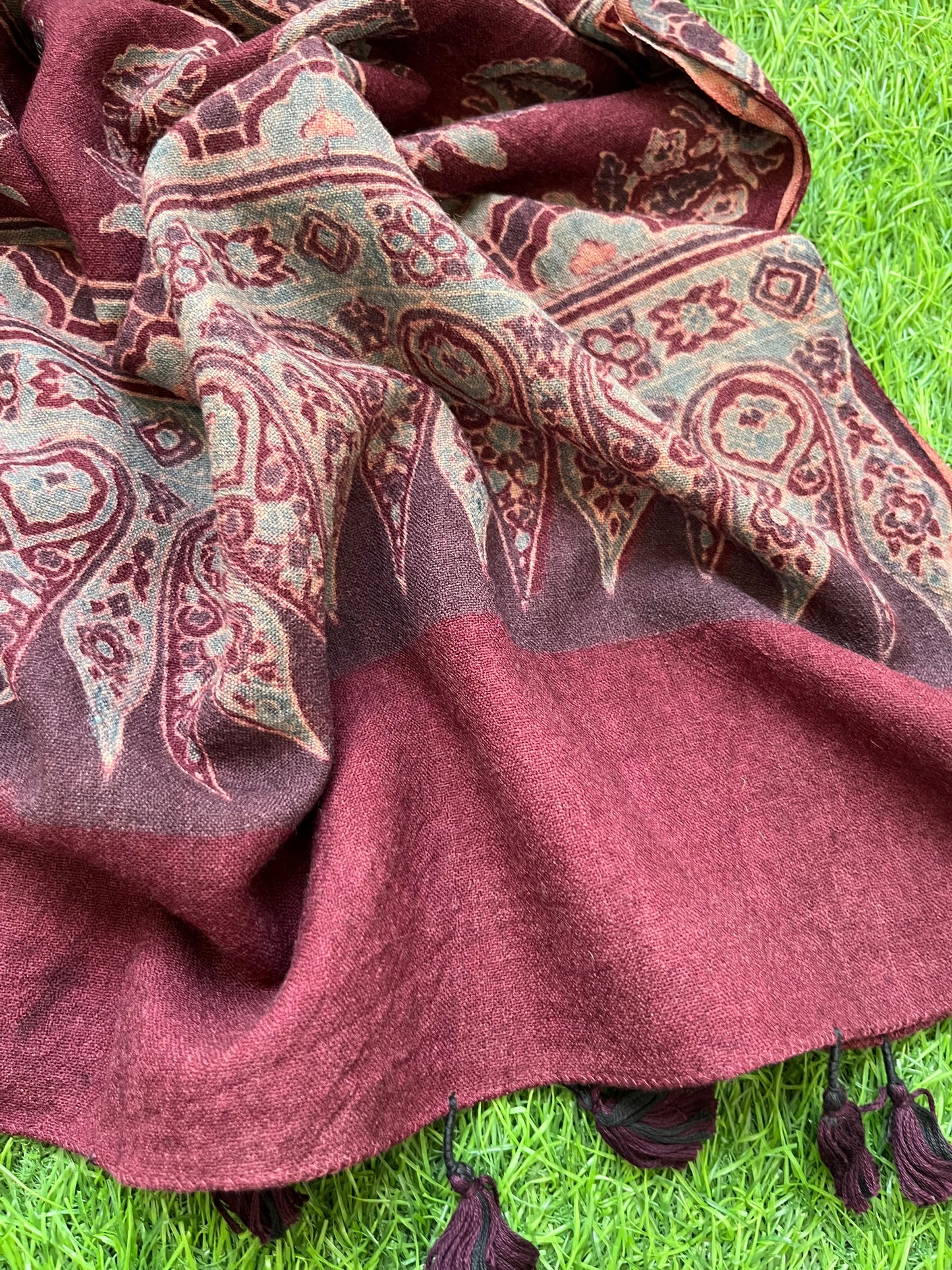 Handwoven ajrakh shawl