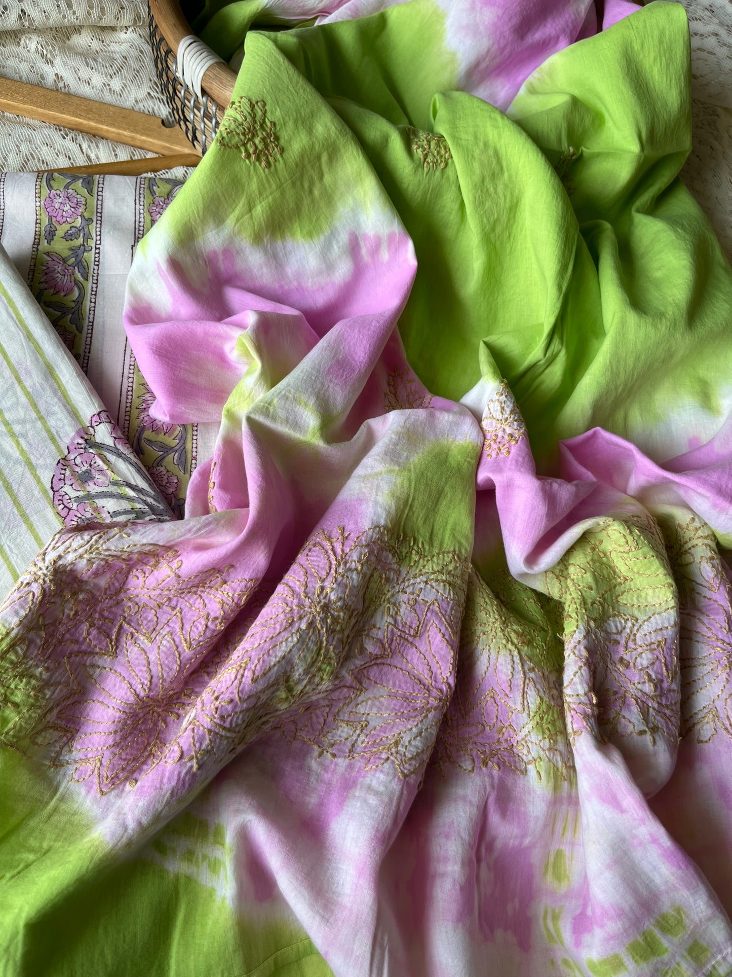 Cotton block print kurta bottom chikankari dupatta