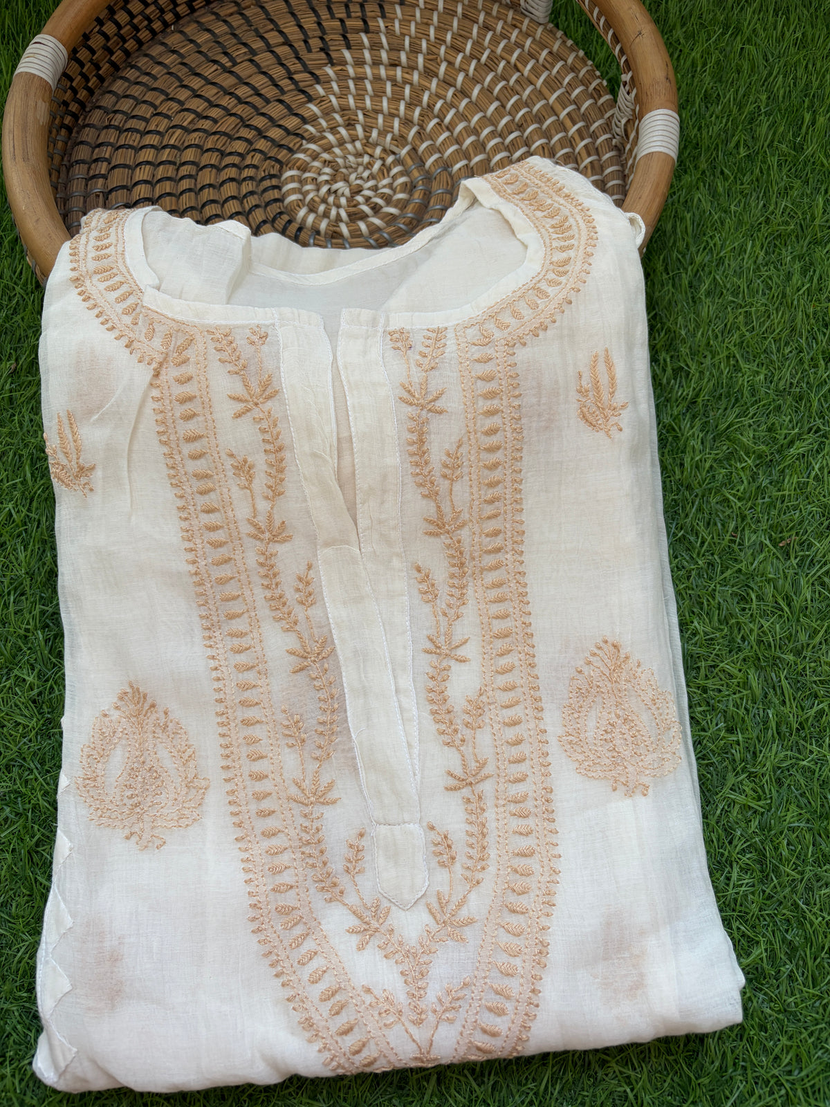 Chikankari daraz chanderi Kurta