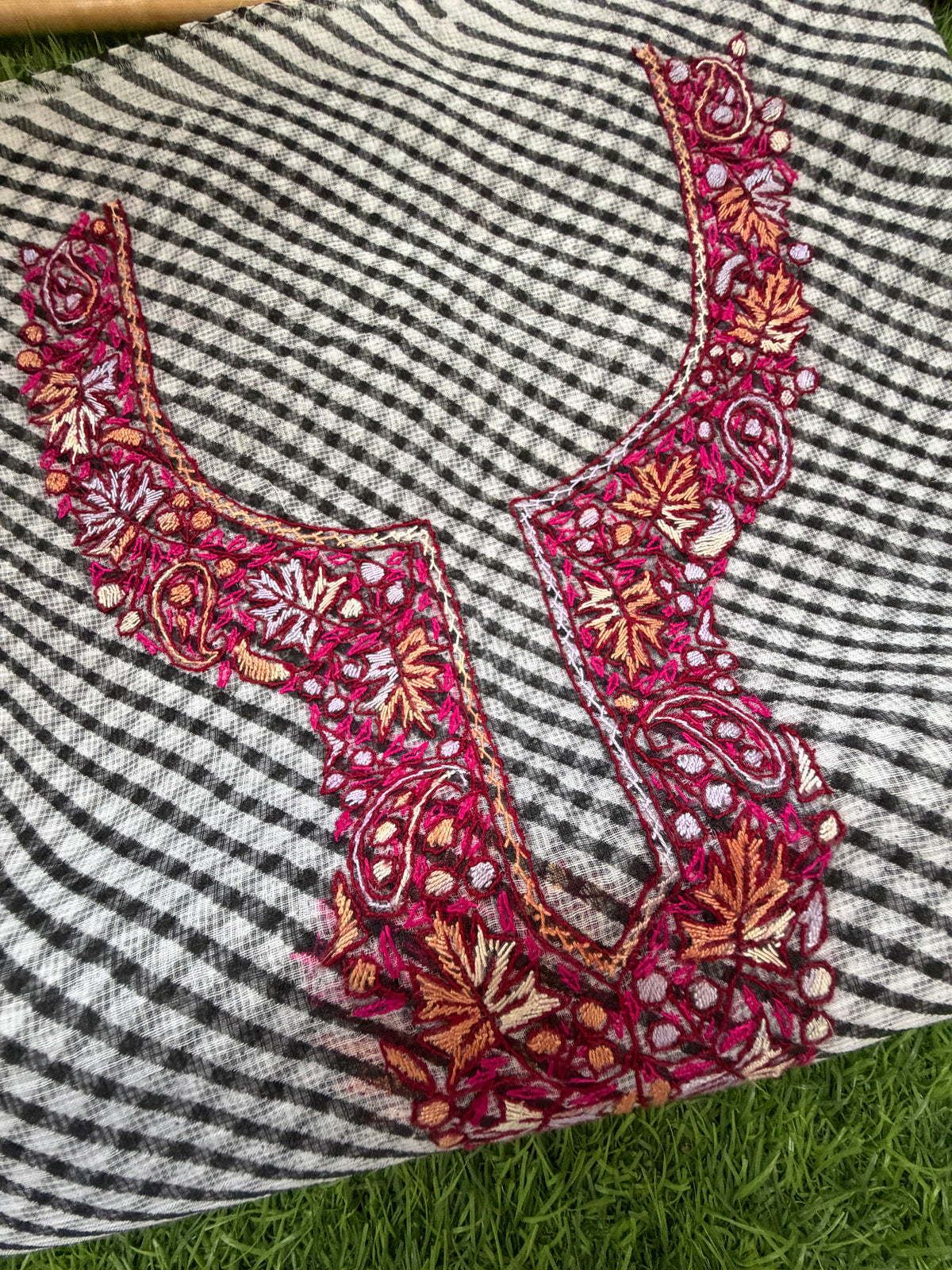 Kota kashmiri work kurta Dupatta